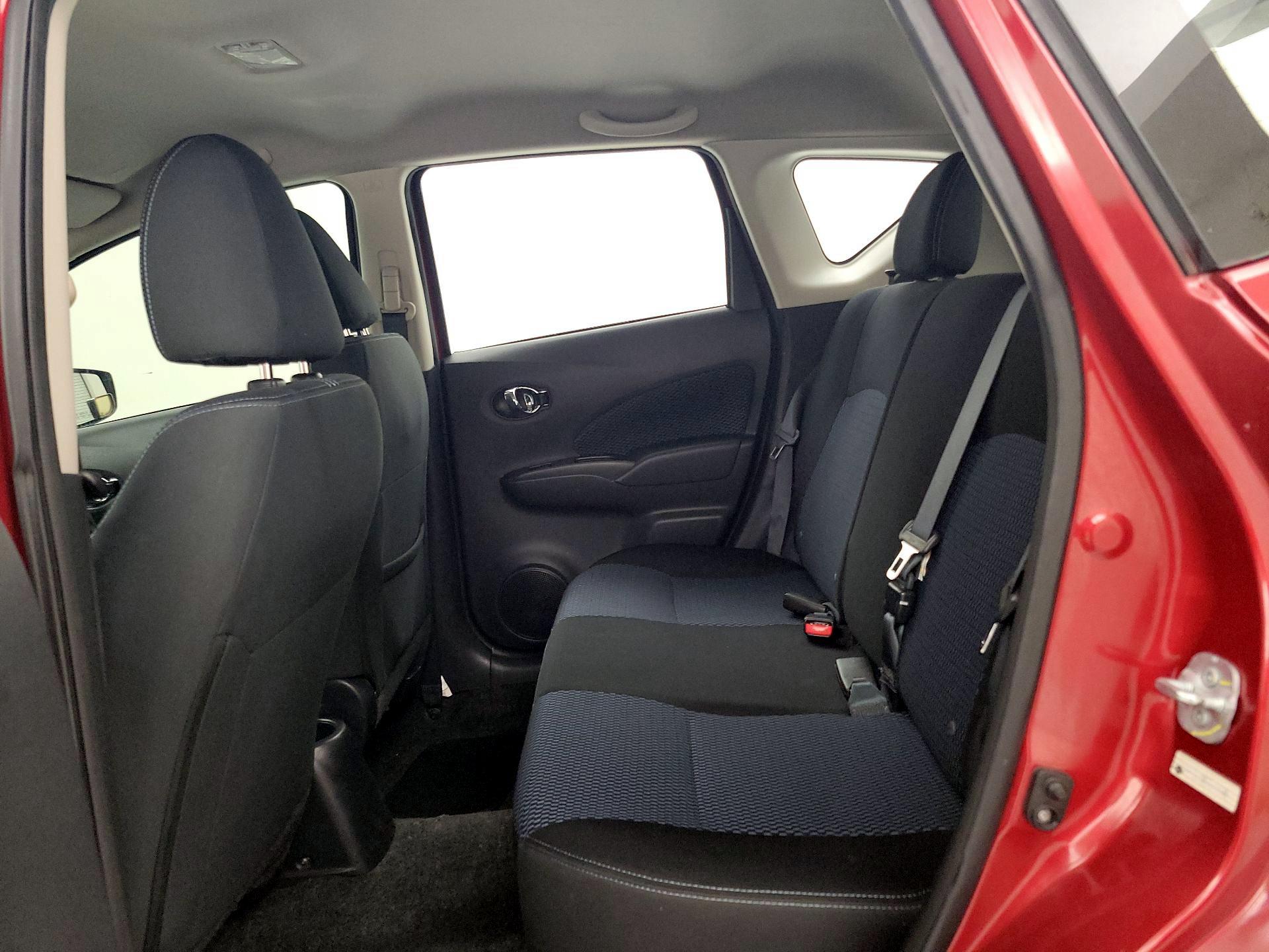Thumbnail: 2016 Nissan Versa Note - 19