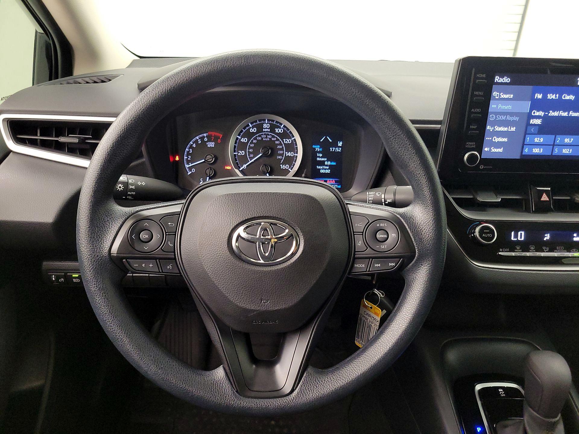 Thumbnail: 2022 Toyota Corolla - 10