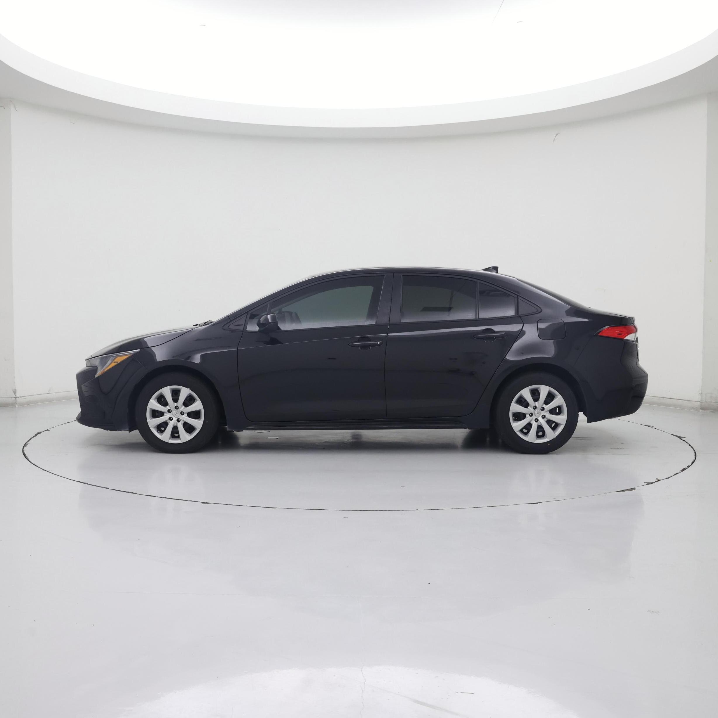 Thumbnail: 2022 Toyota Corolla - 3