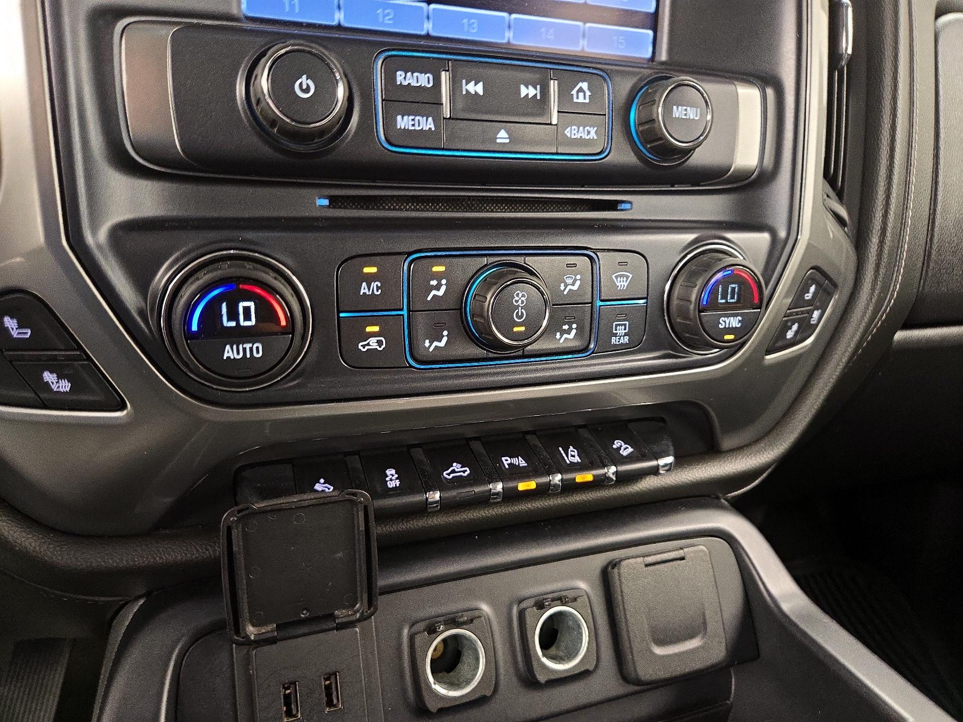 Thumbnail: 2016 Chevrolet Silverado 2500 - 16