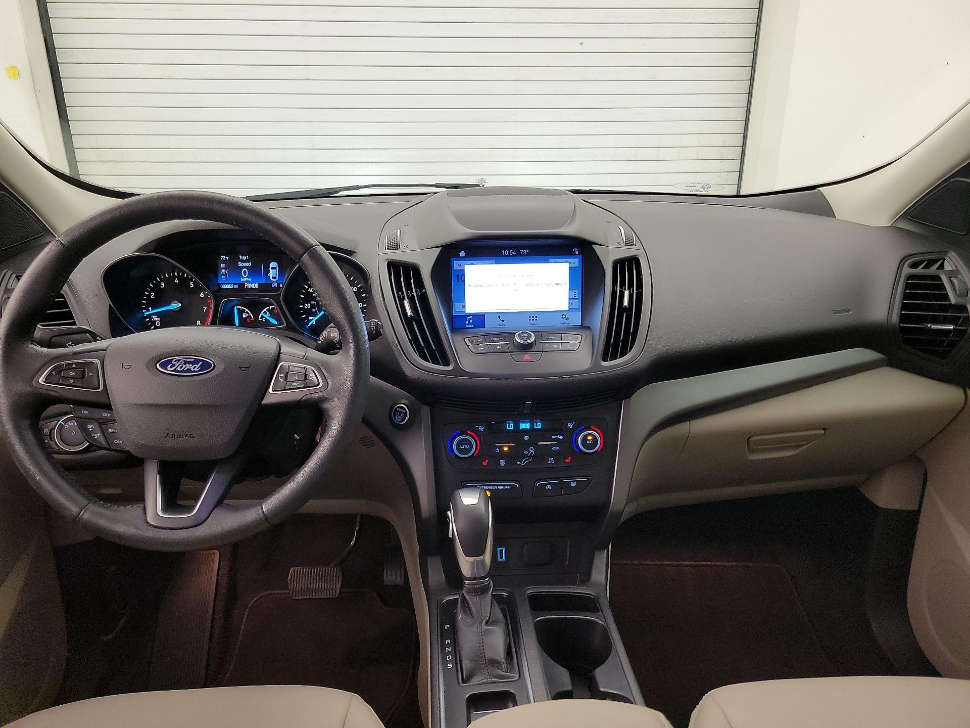 Thumbnail: 2019 Ford Escape - 9