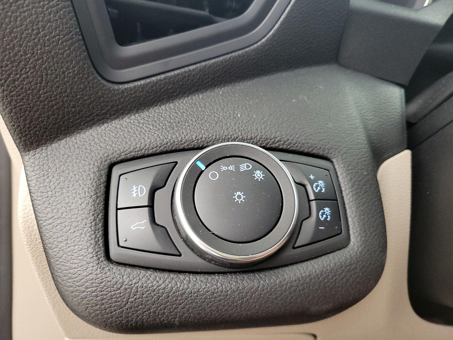 Thumbnail: 2019 Ford Escape - 13