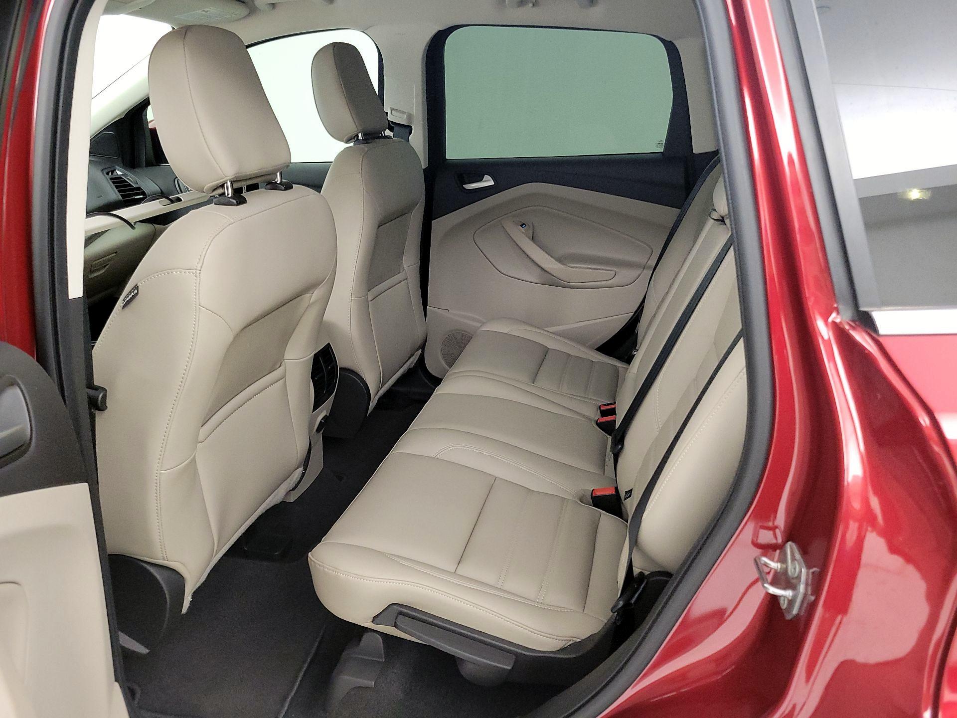 Thumbnail: 2019 Ford Escape - 18