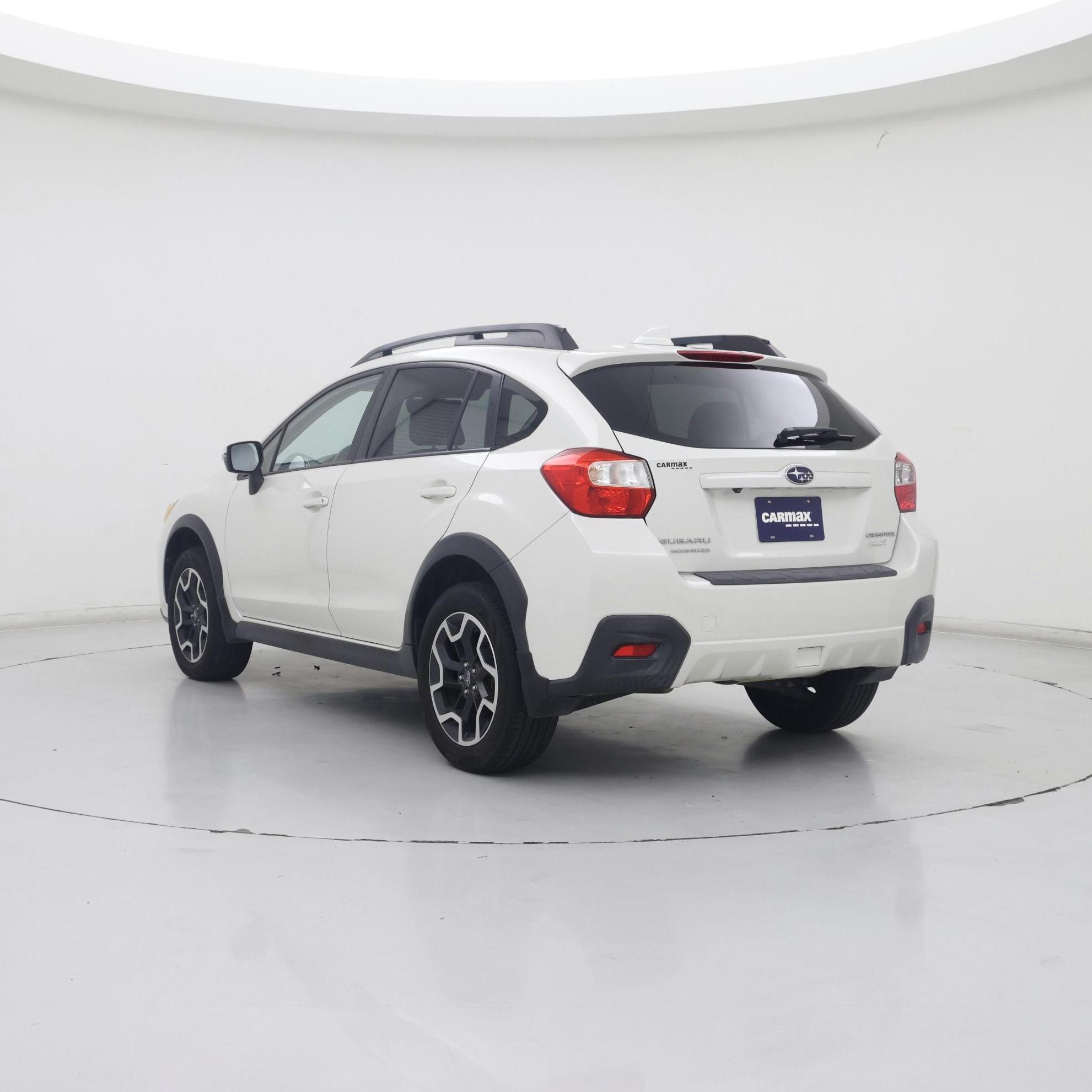 Thumbnail: 2017 Subaru Crosstrek - 2