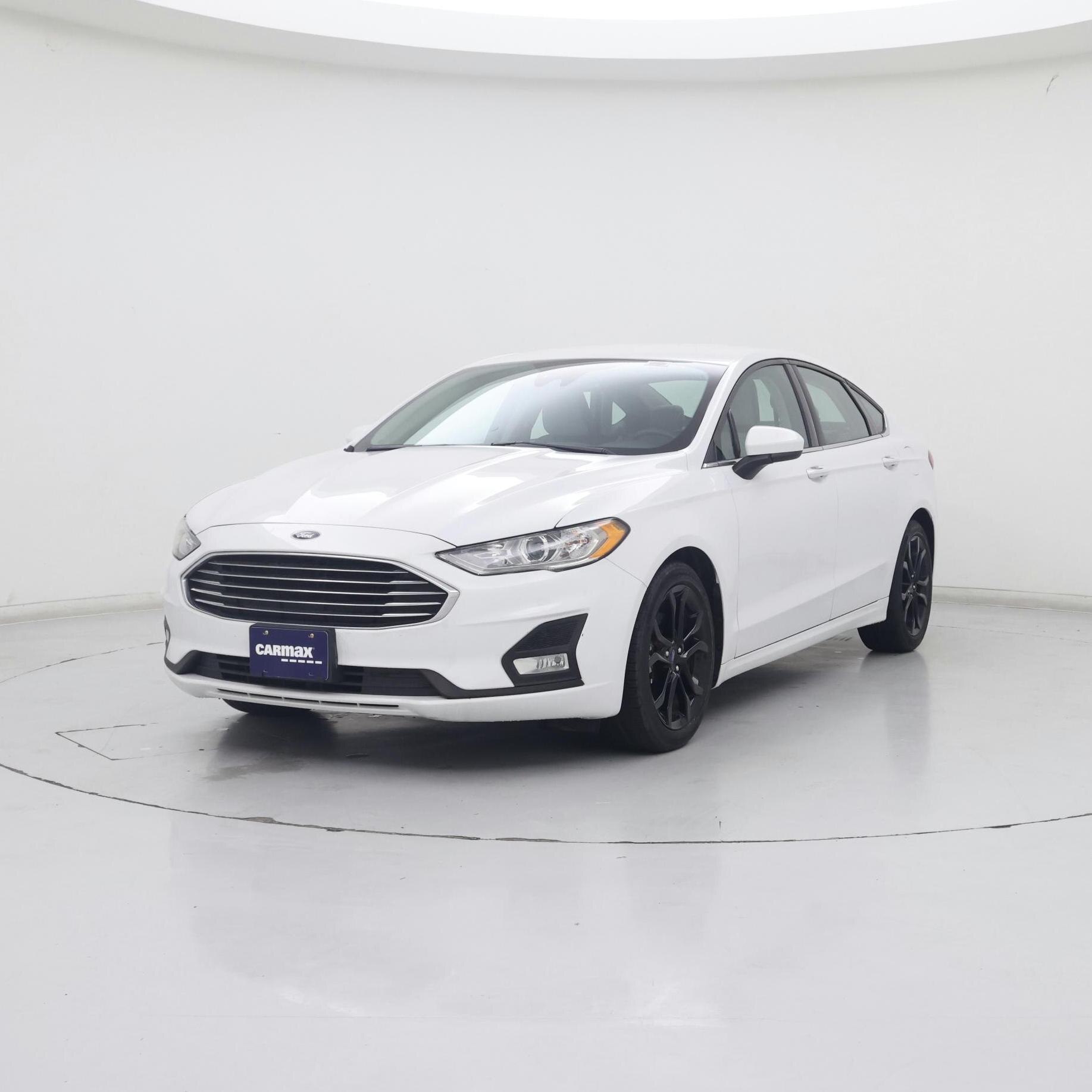 Thumbnail: 2019 Ford Fusion - 4
