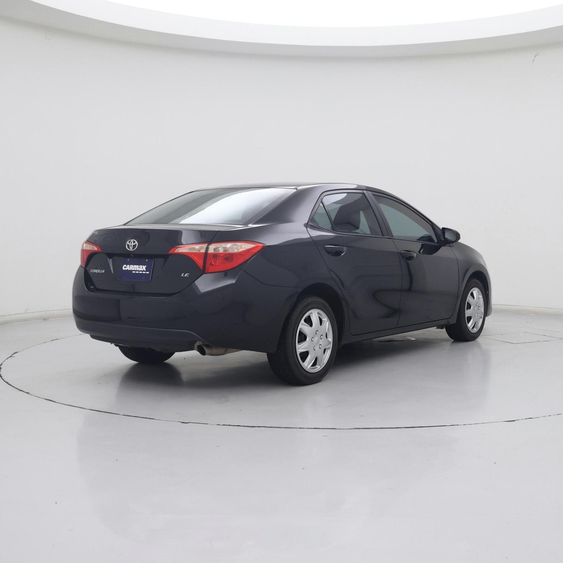 Thumbnail: 2018 Toyota Corolla - 8