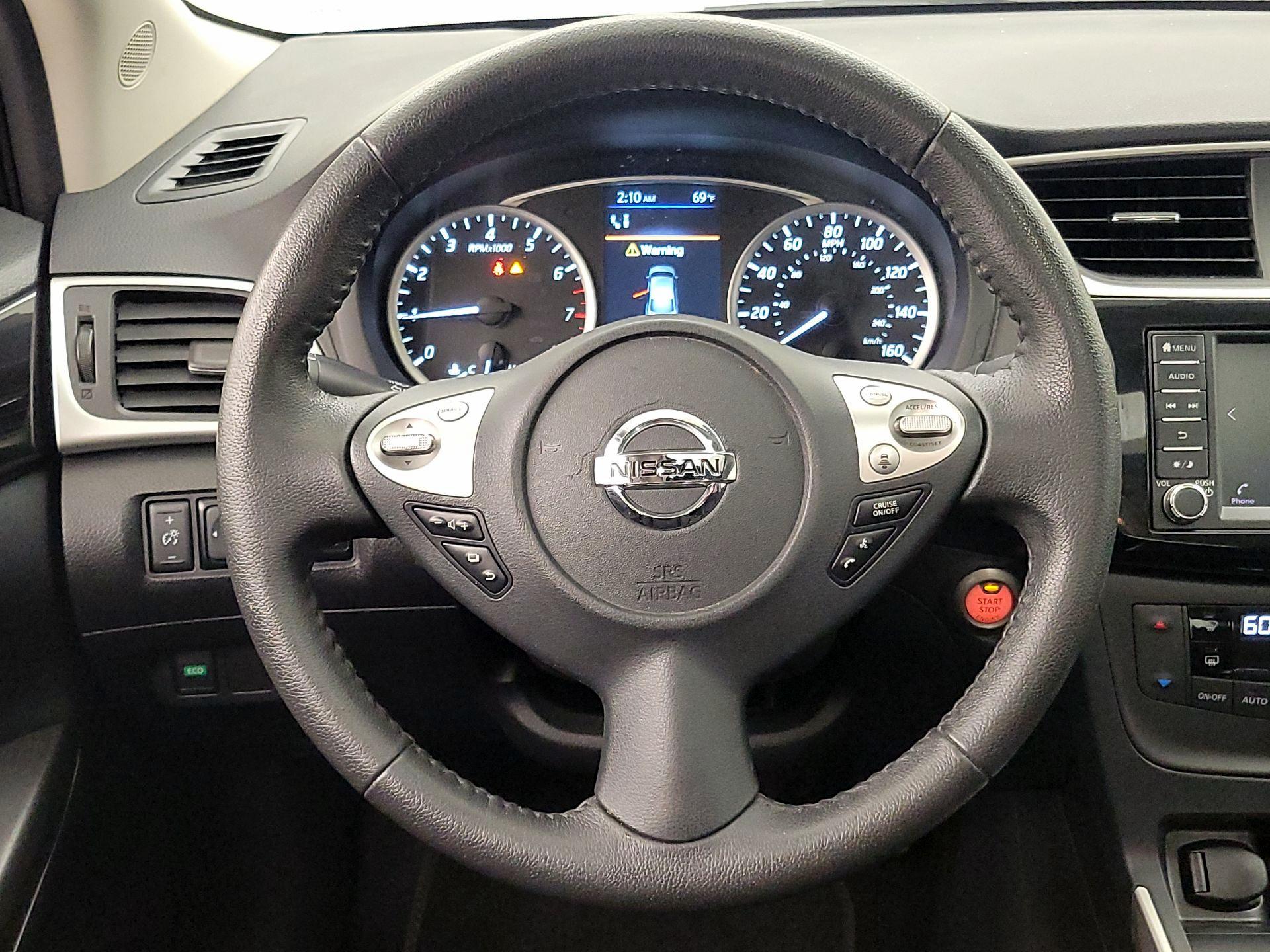 Thumbnail: 2019 Nissan Sentra - 10