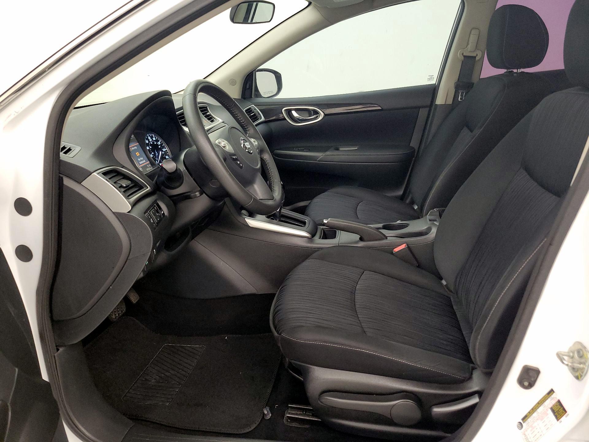Thumbnail: 2019 Nissan Sentra - 11