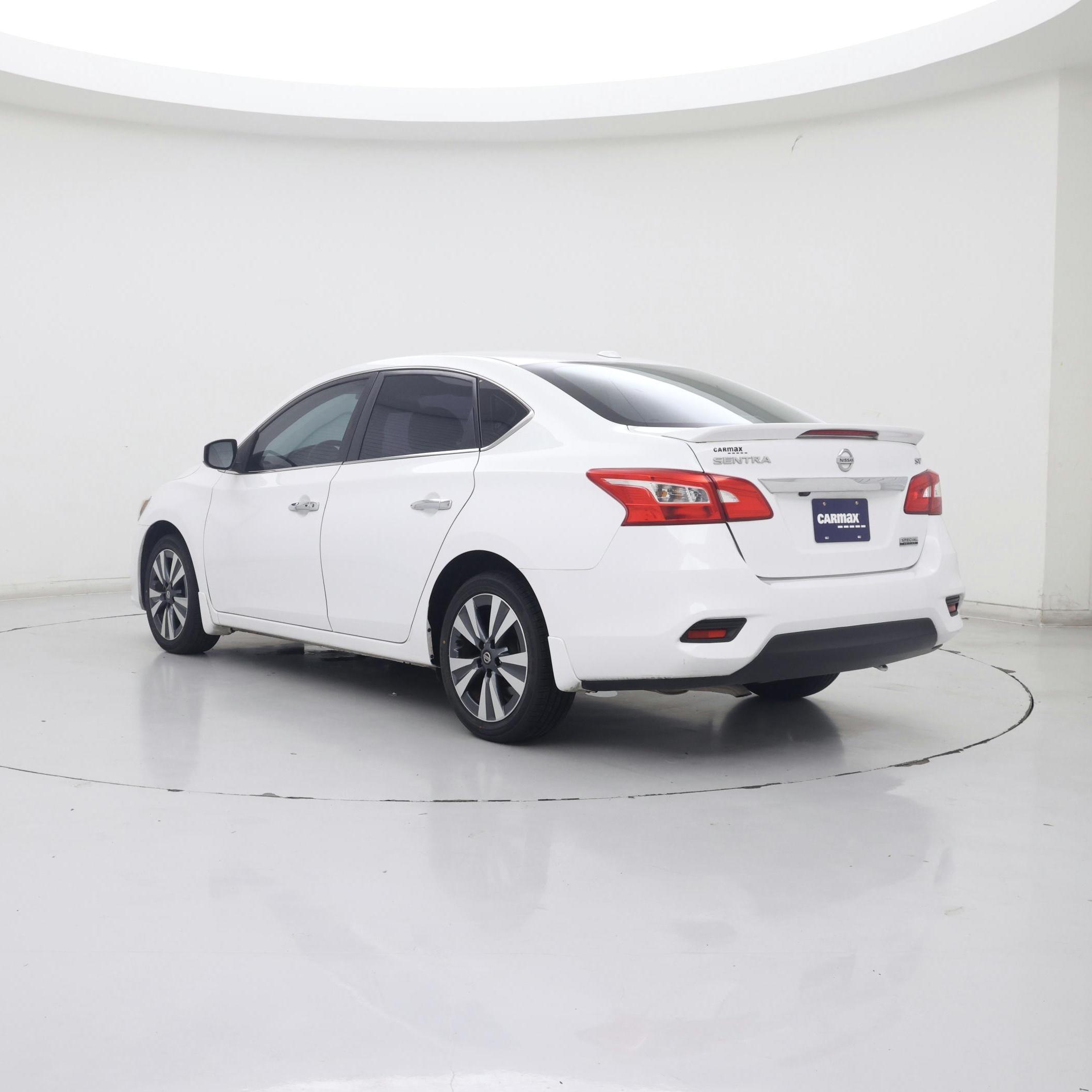 Thumbnail: 2019 Nissan Sentra - 2