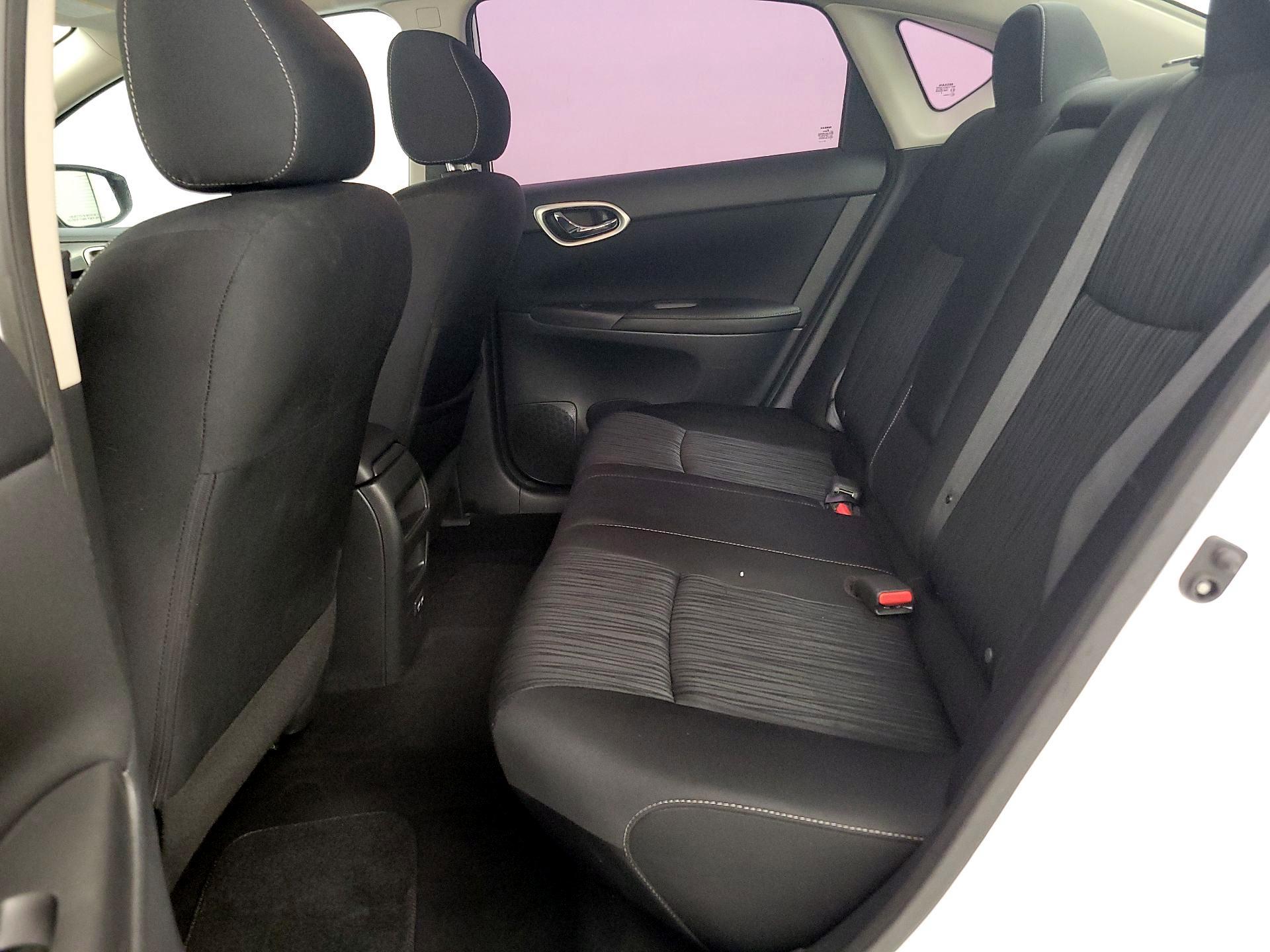 Thumbnail: 2019 Nissan Sentra - 20