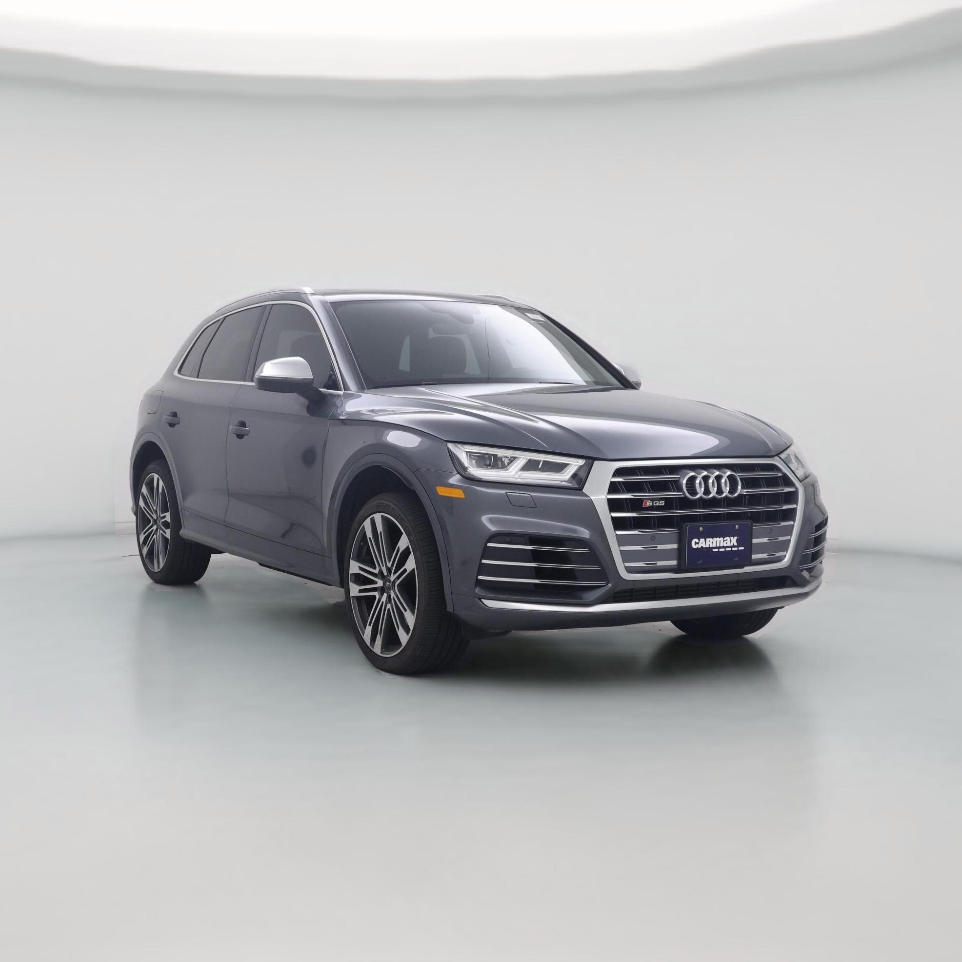 Thumbnail: 2020 Audi SQ5 - 1