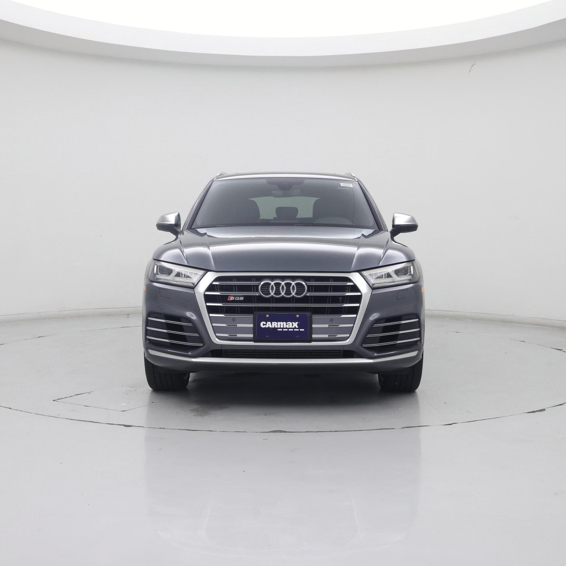 Thumbnail: 2020 Audi SQ5 - 5