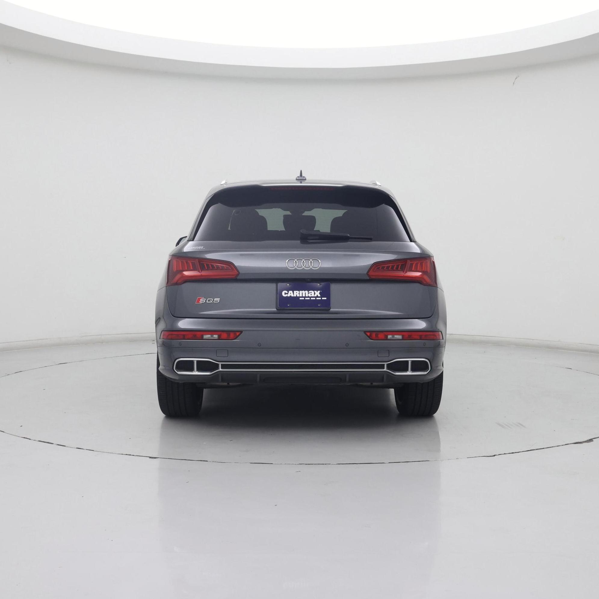 Thumbnail: 2020 Audi SQ5 - 6