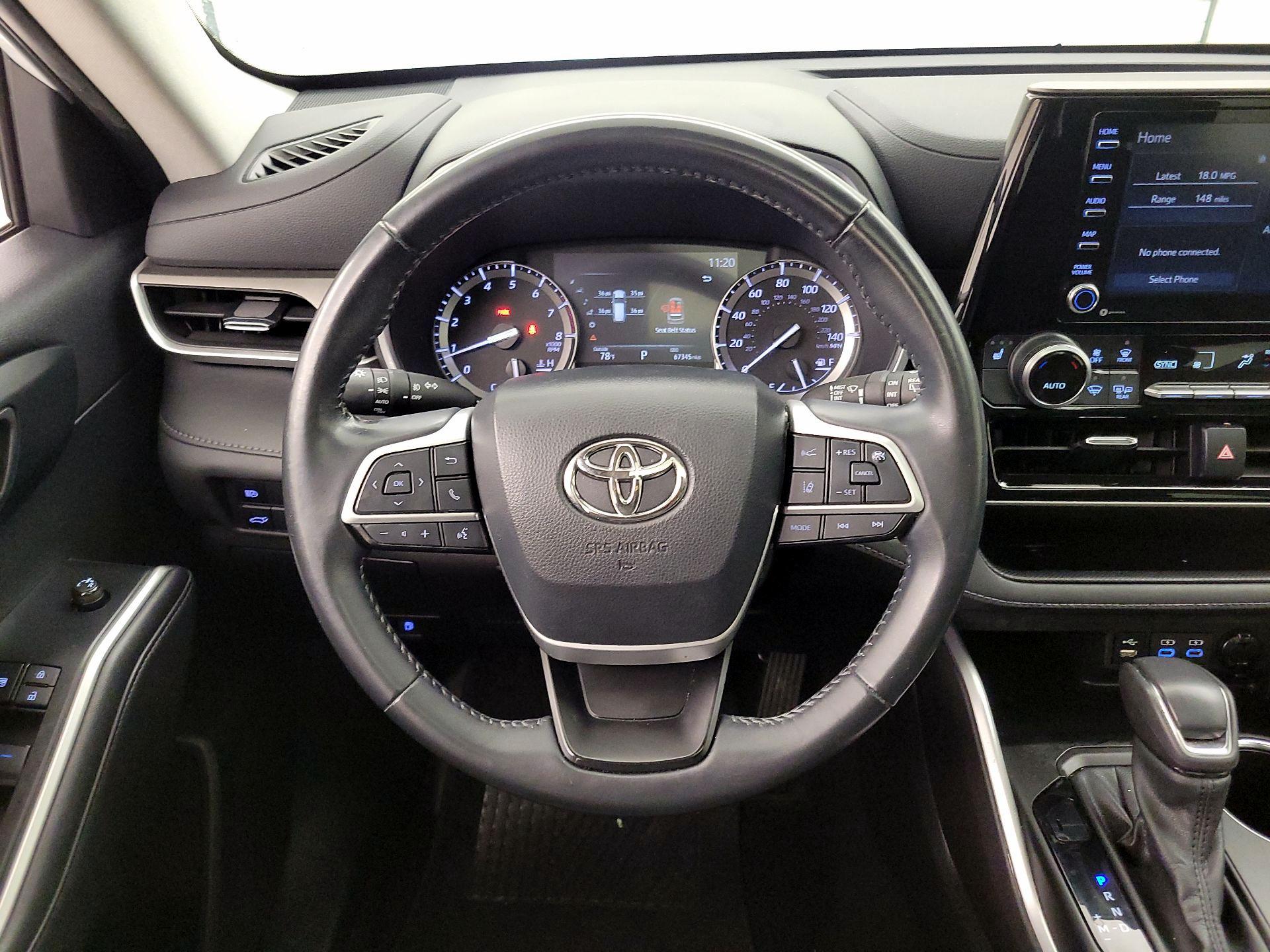 Thumbnail: 2022 Toyota Highlander - 10