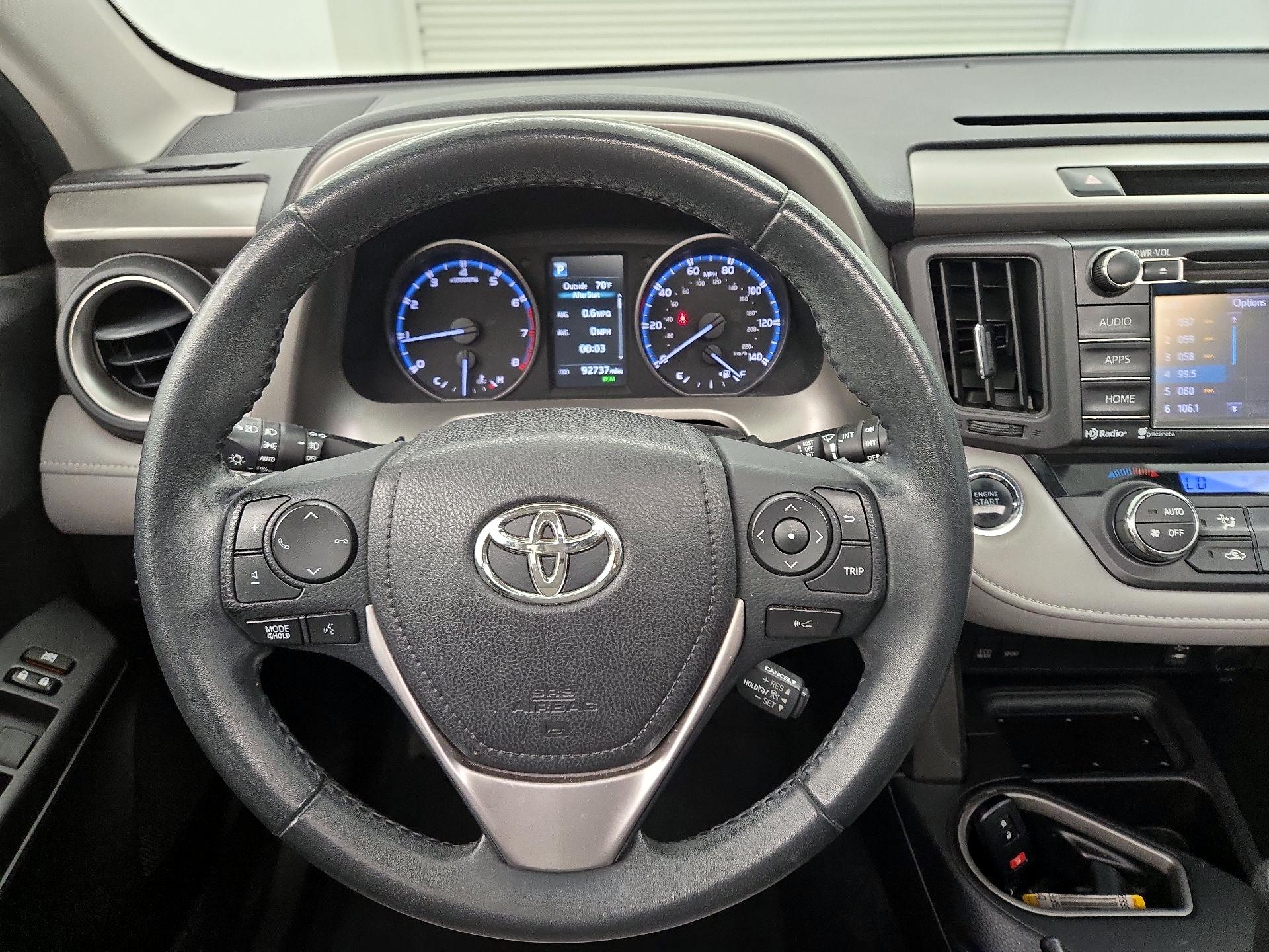 Thumbnail: 2018 Toyota RAV4 - 10