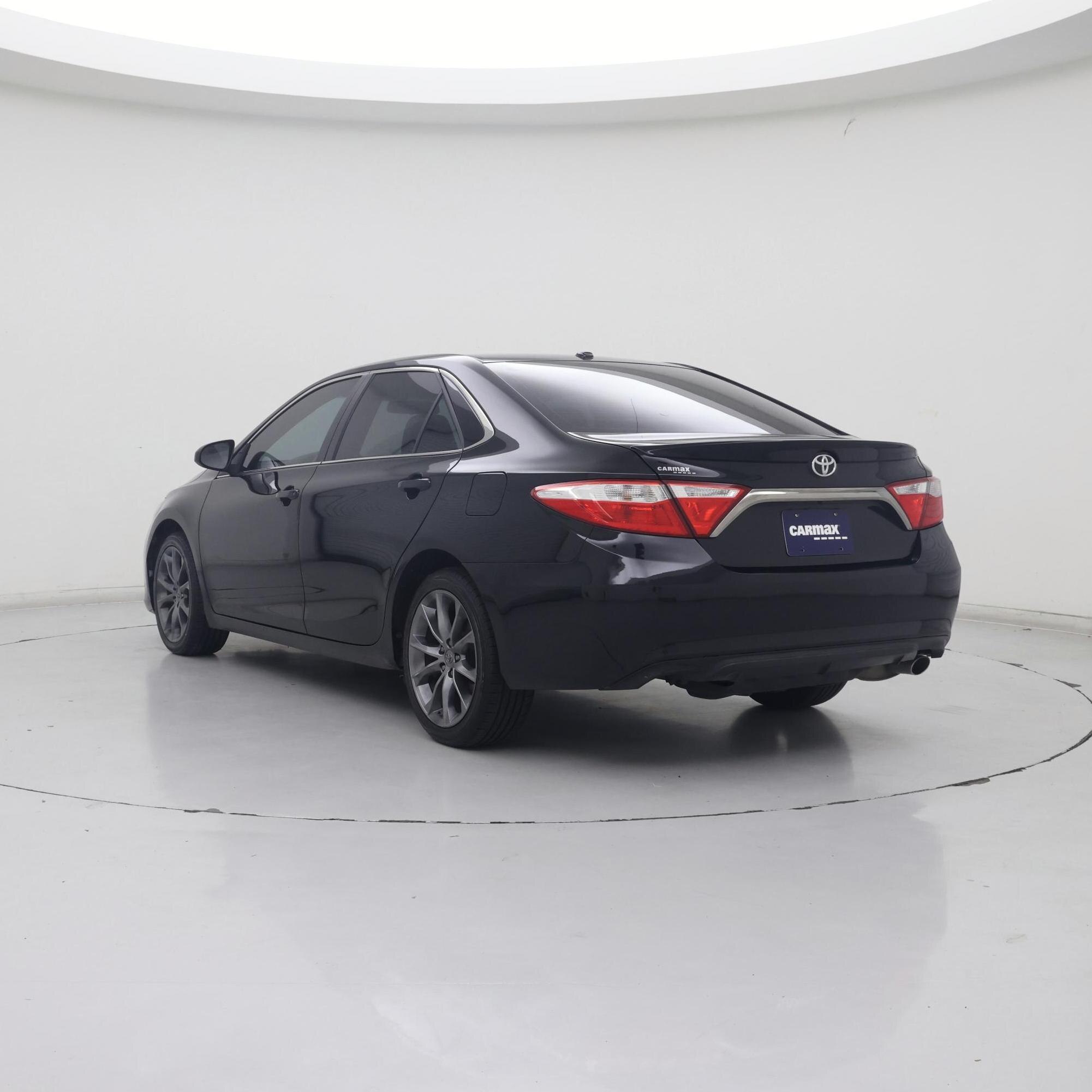 Thumbnail: 2015 Toyota Camry - 2