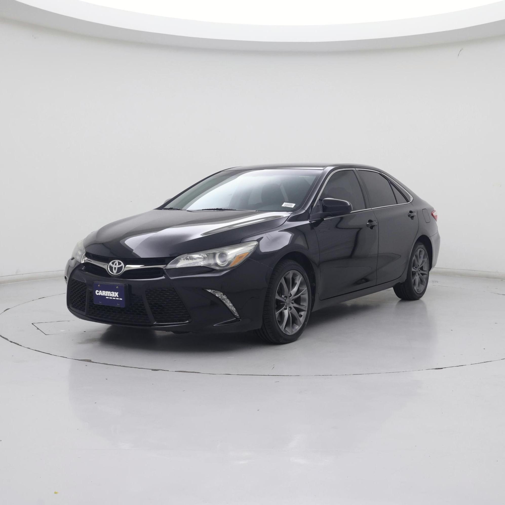 Thumbnail: 2015 Toyota Camry - 4