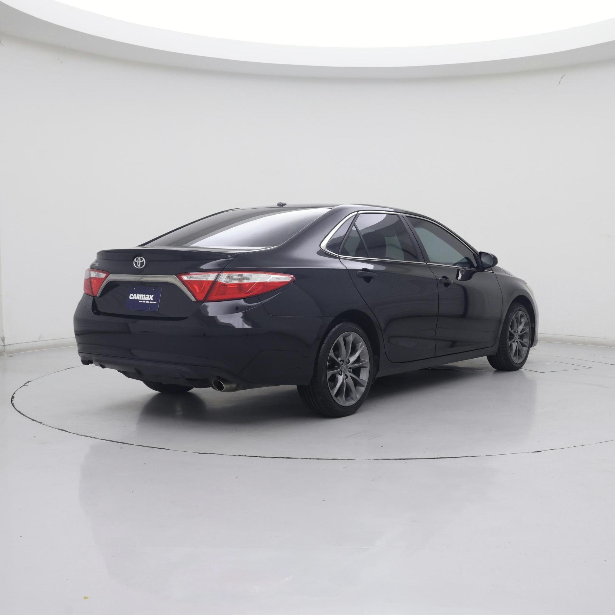Thumbnail: 2015 Toyota Camry - 8