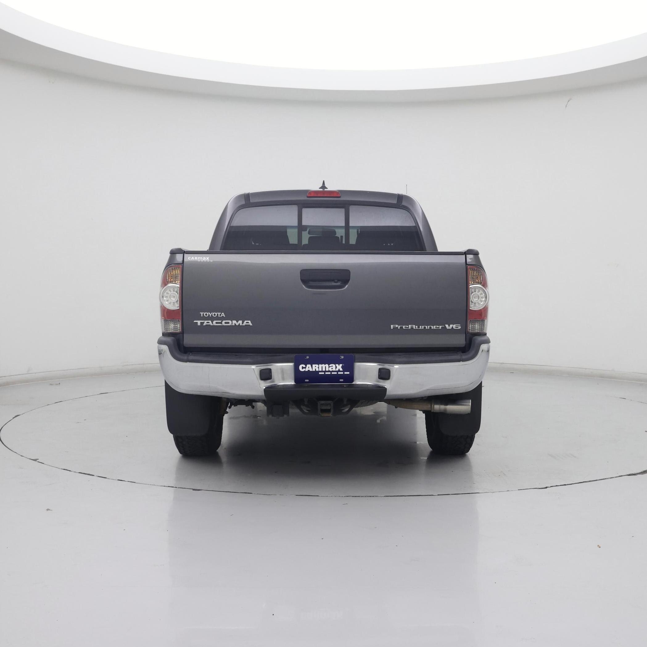 Thumbnail: 2015 Toyota Tacoma - 6