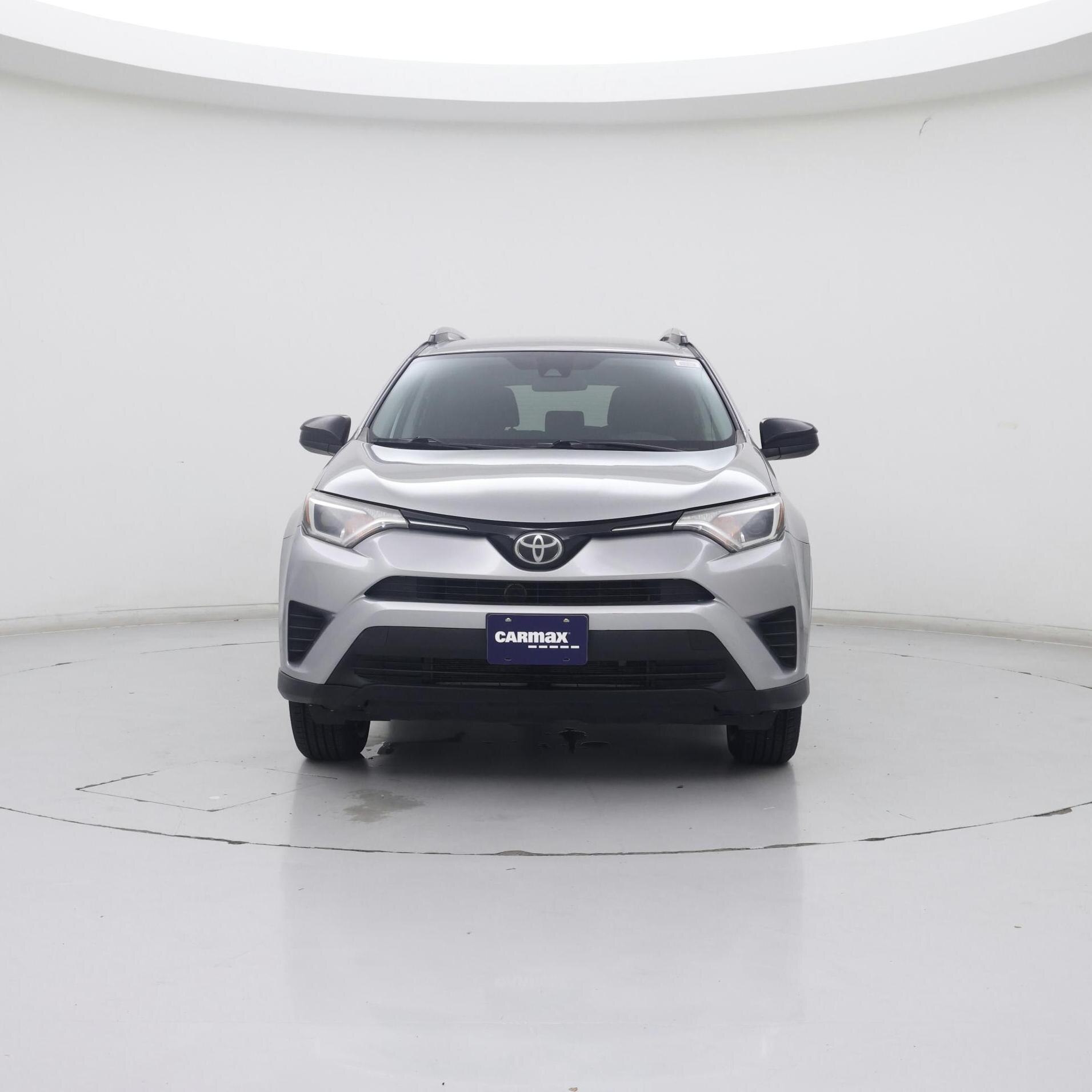 Thumbnail: 2017 Toyota RAV4 - 5