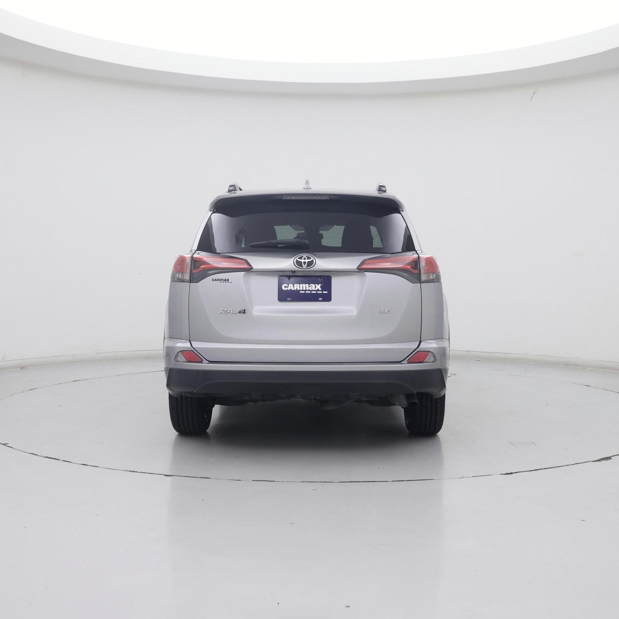 Thumbnail: 2017 Toyota RAV4 - 6