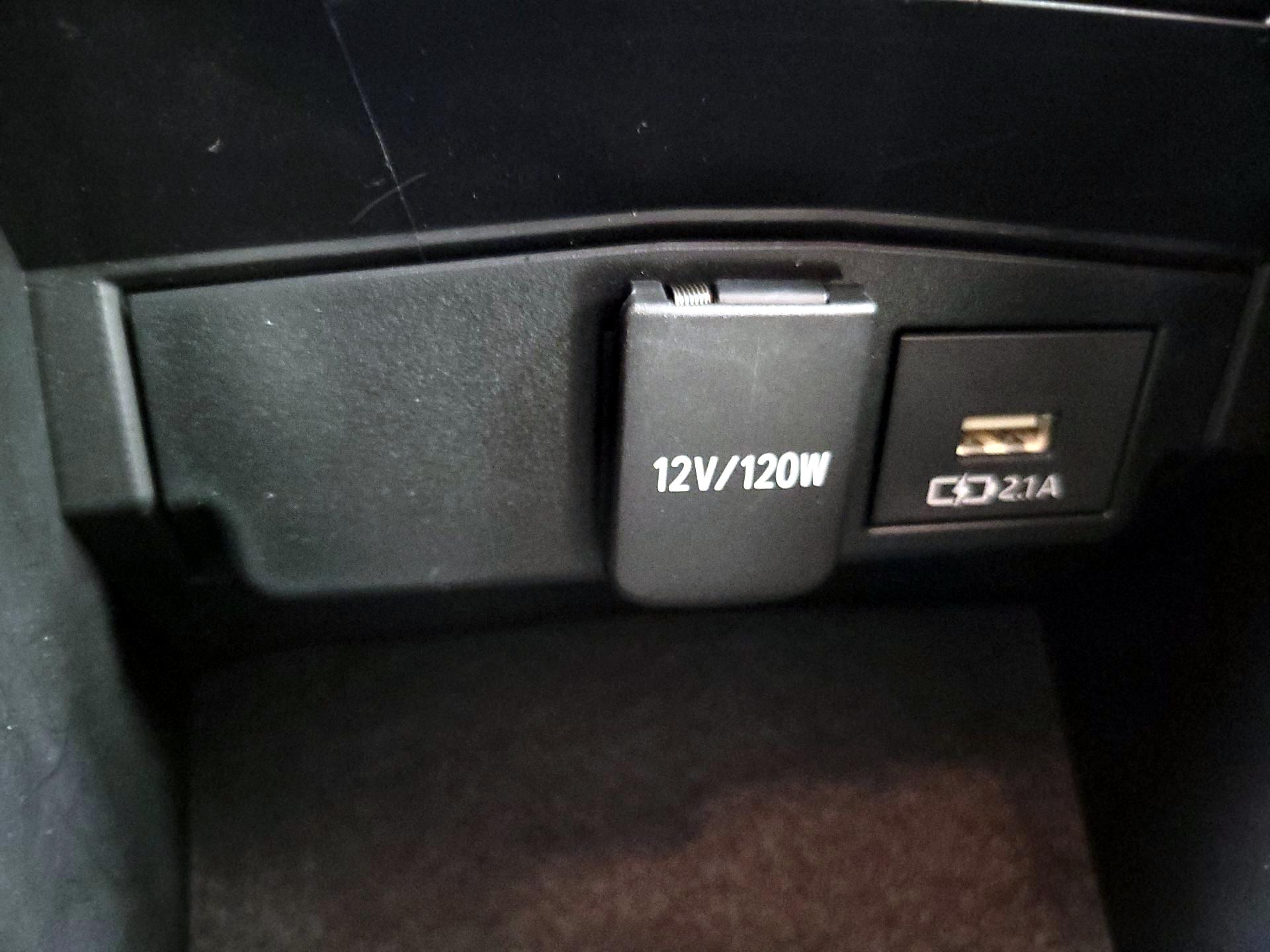 Thumbnail: 2020 Toyota Corolla - 18