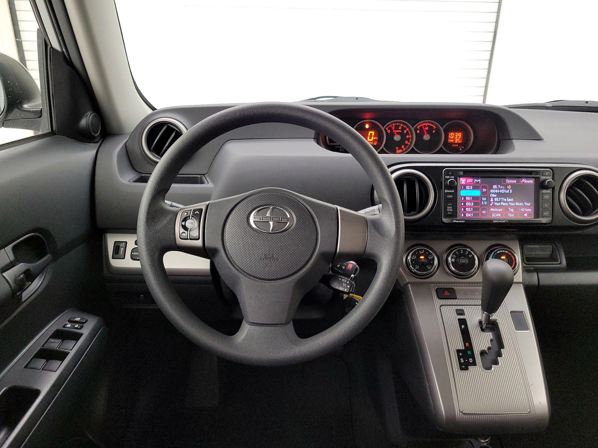 Thumbnail: 2015 Scion xB - 10