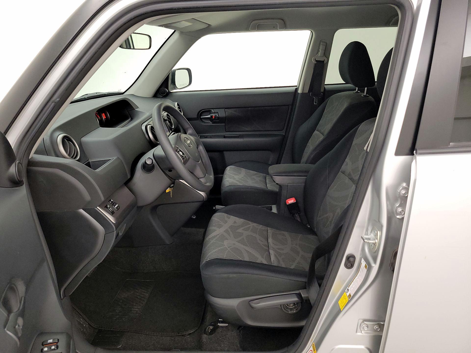 Thumbnail: 2015 Scion xB - 11