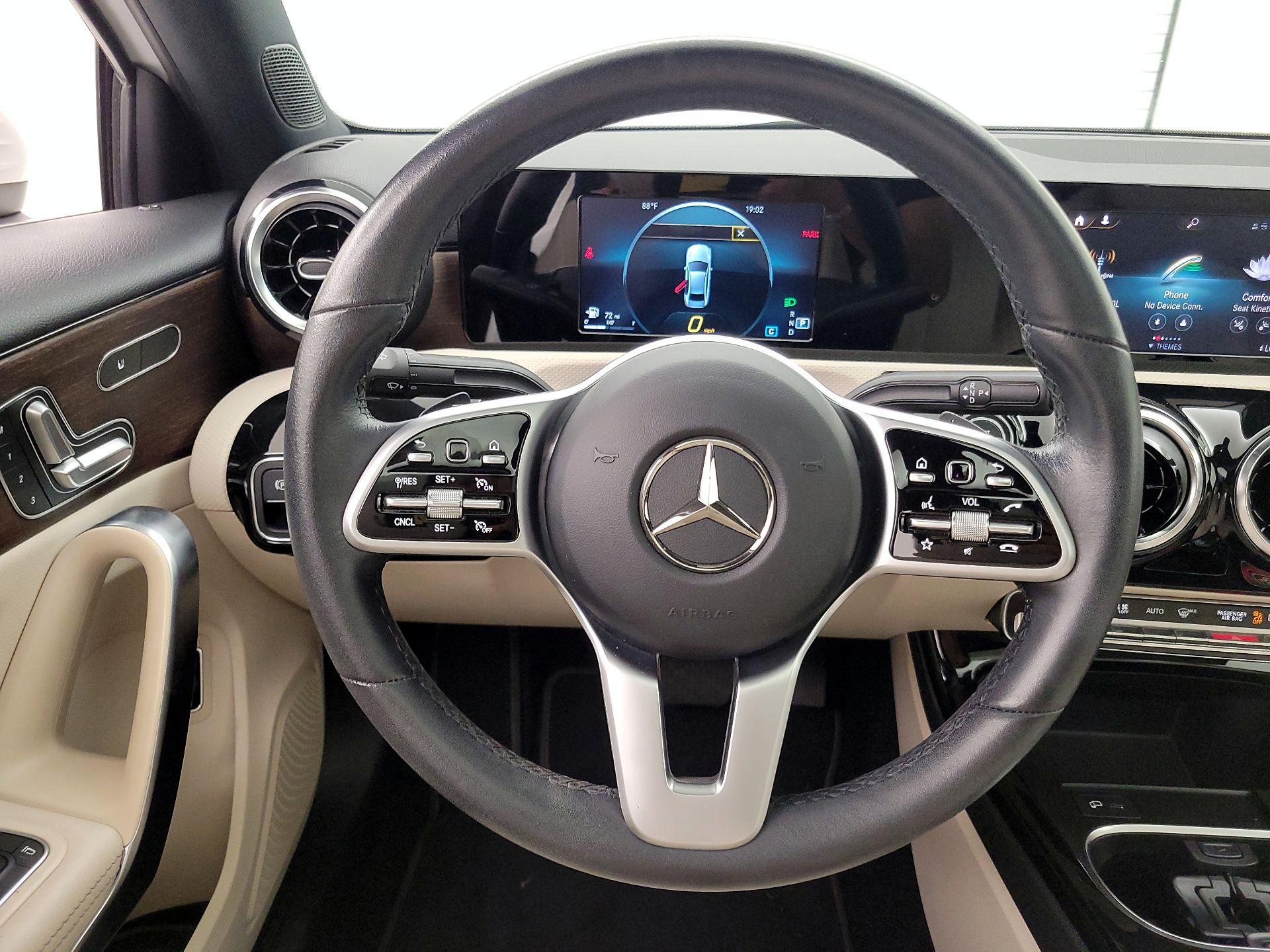 Thumbnail: 2019 Mercedes-Benz A-Class - 10