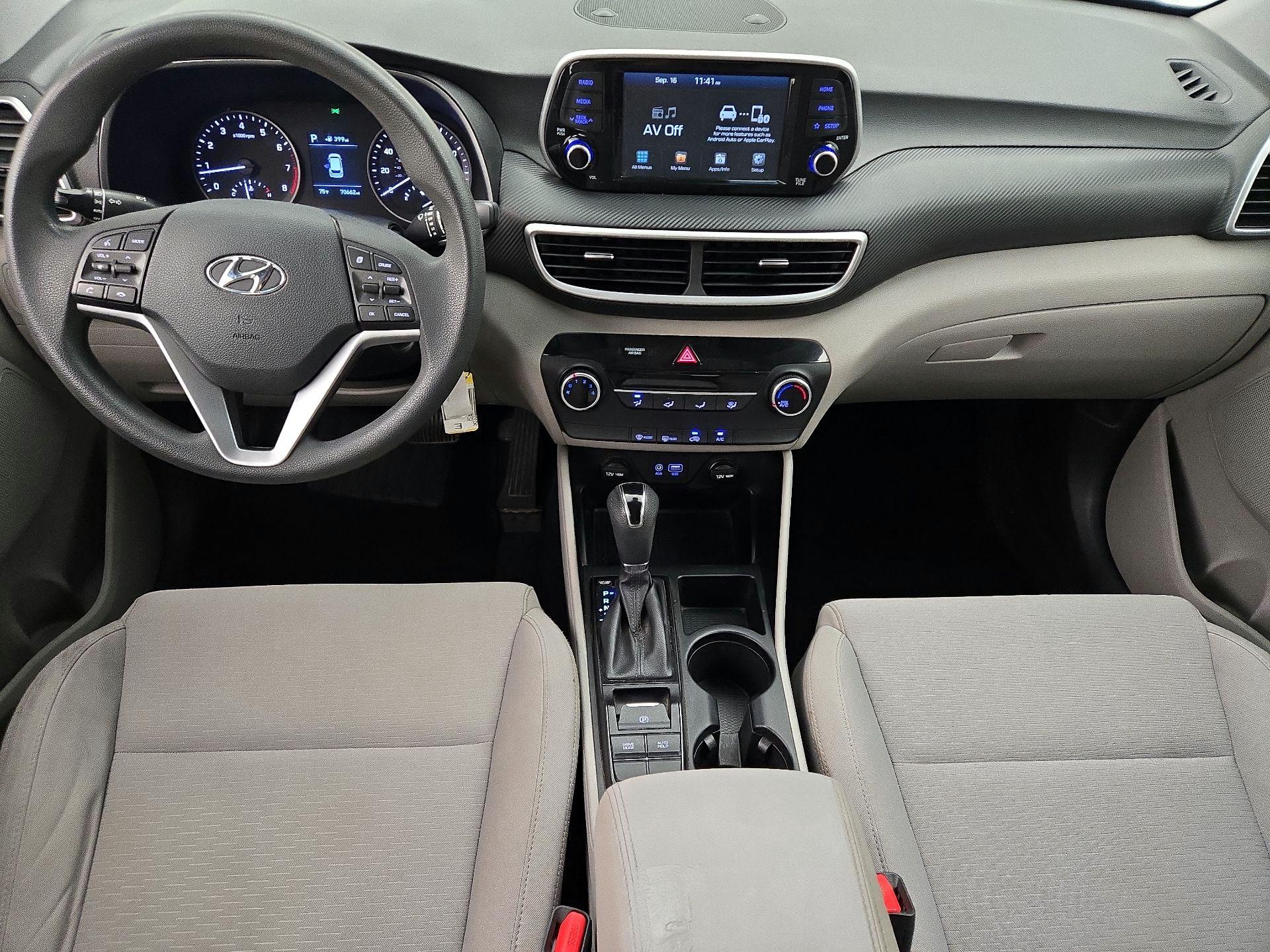 Thumbnail: 2019 Hyundai Tucson - 9