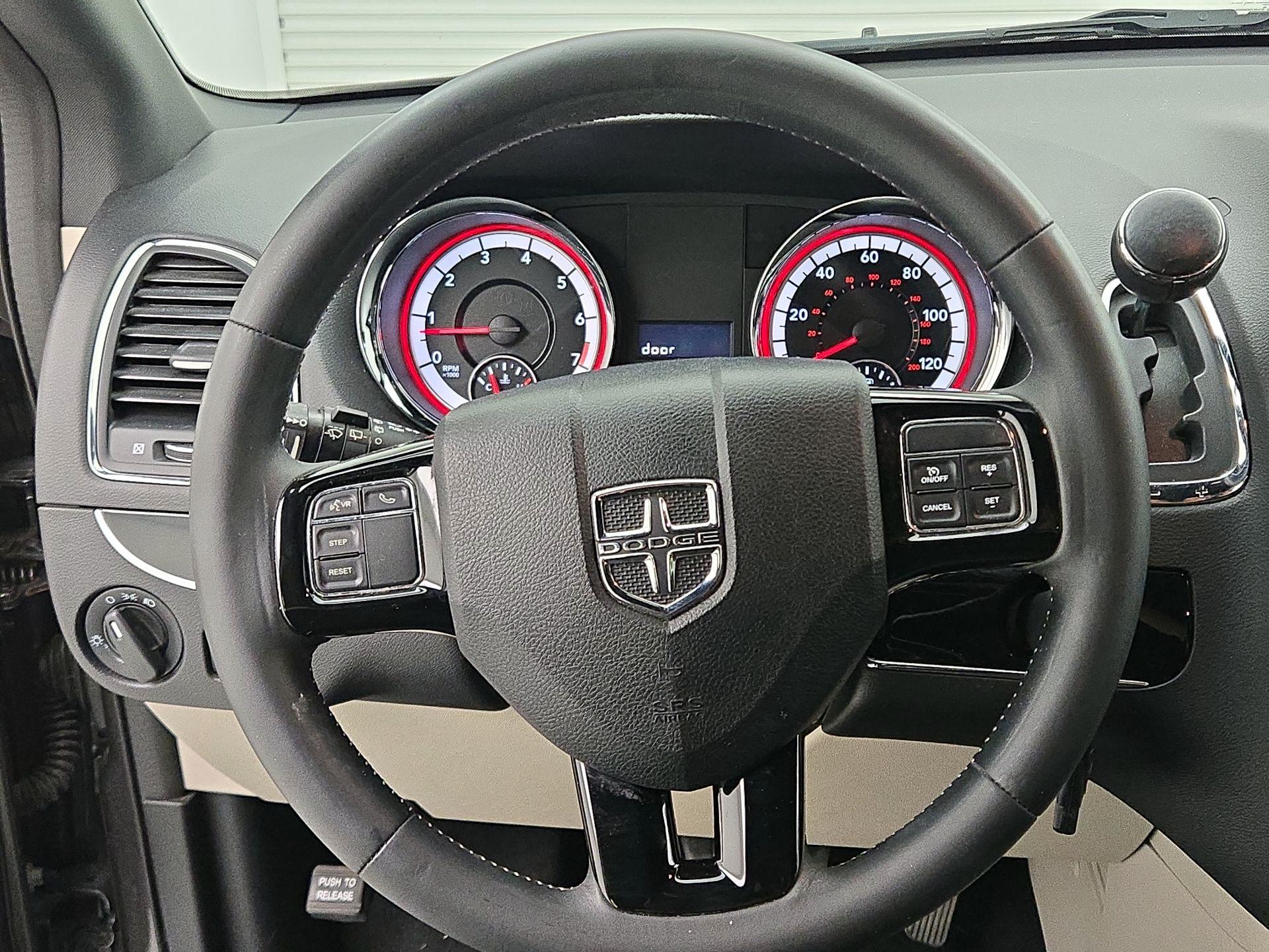 Thumbnail: 2016 Dodge Grand Caravan - 10