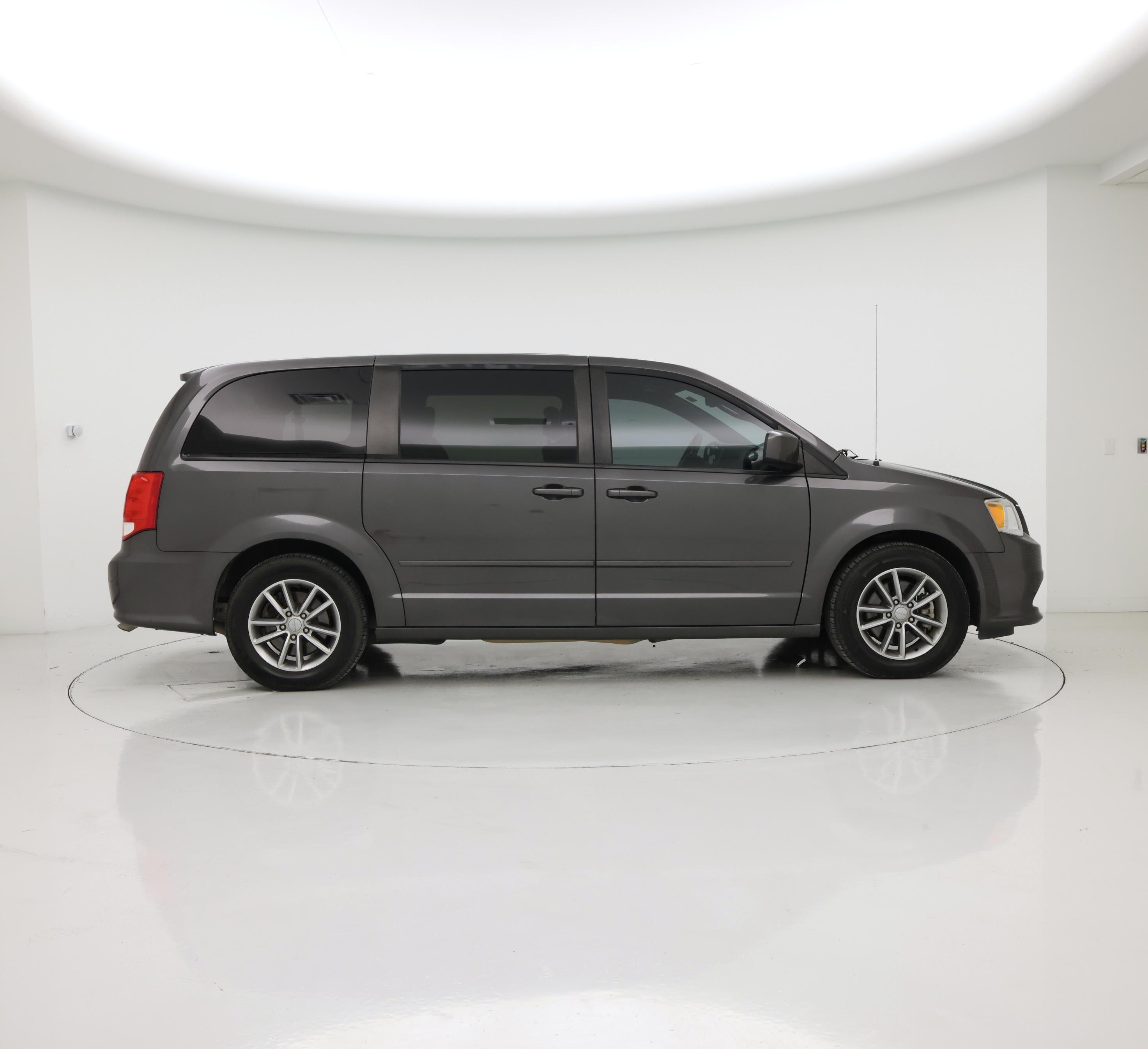 Thumbnail: 2016 Dodge Grand Caravan - 7