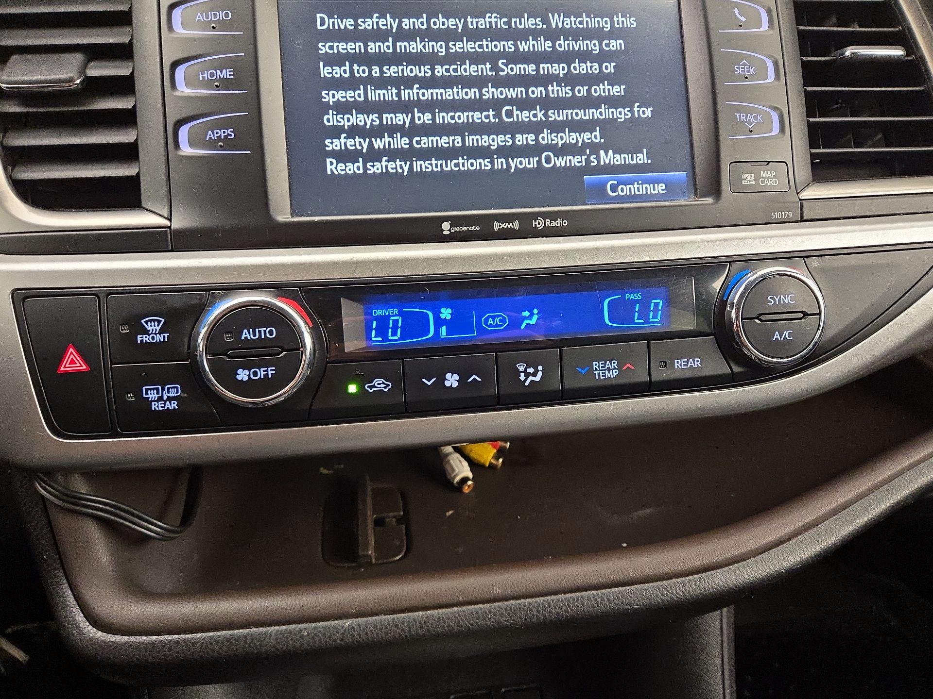 Thumbnail: 2017 Toyota Highlander - 16