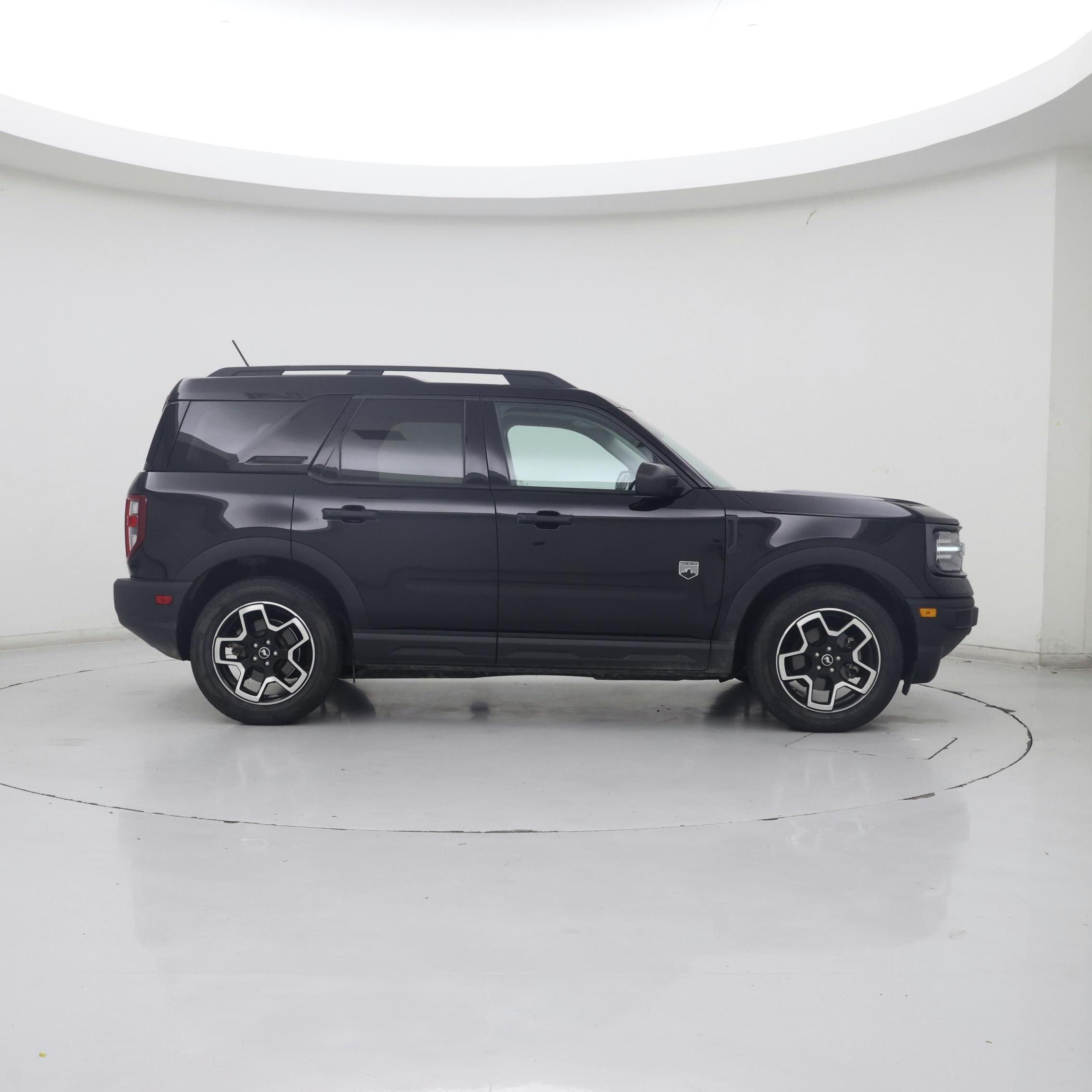 Thumbnail: 2021 Ford Bronco Sport - 7