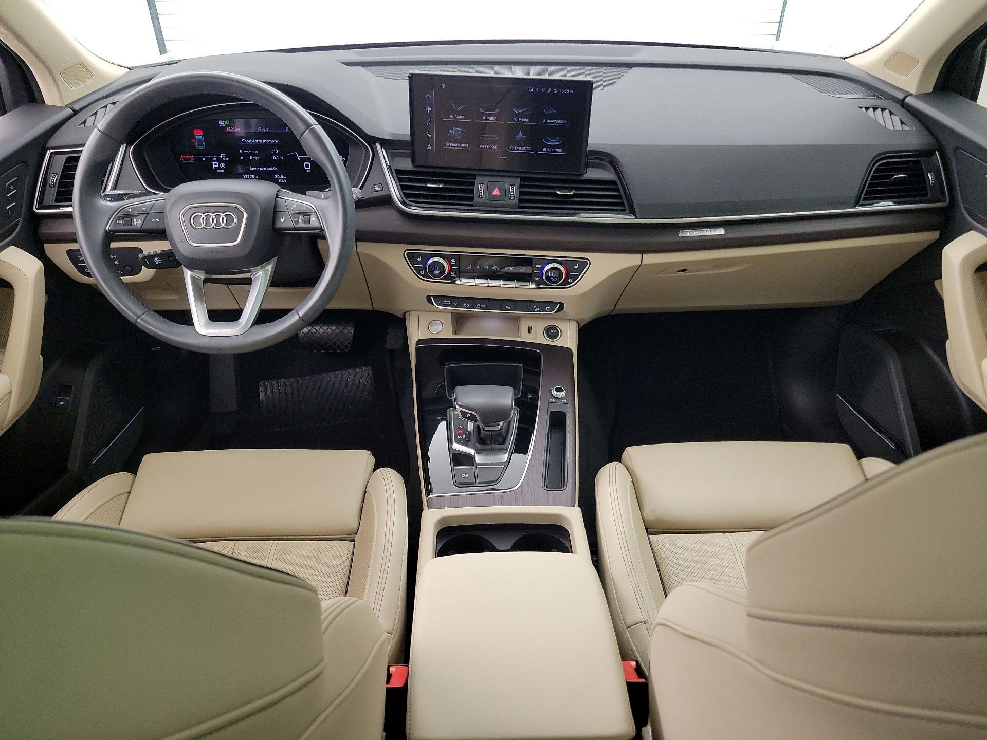 Thumbnail: 2023 Audi Q5 - 9