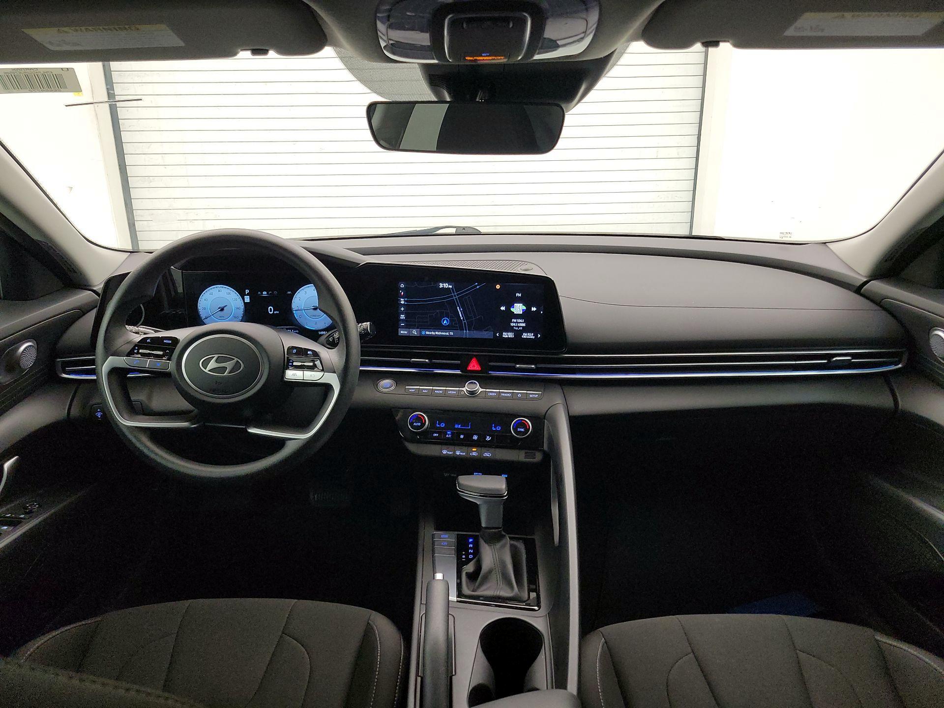 Thumbnail: 2024 Hyundai Elantra - 9