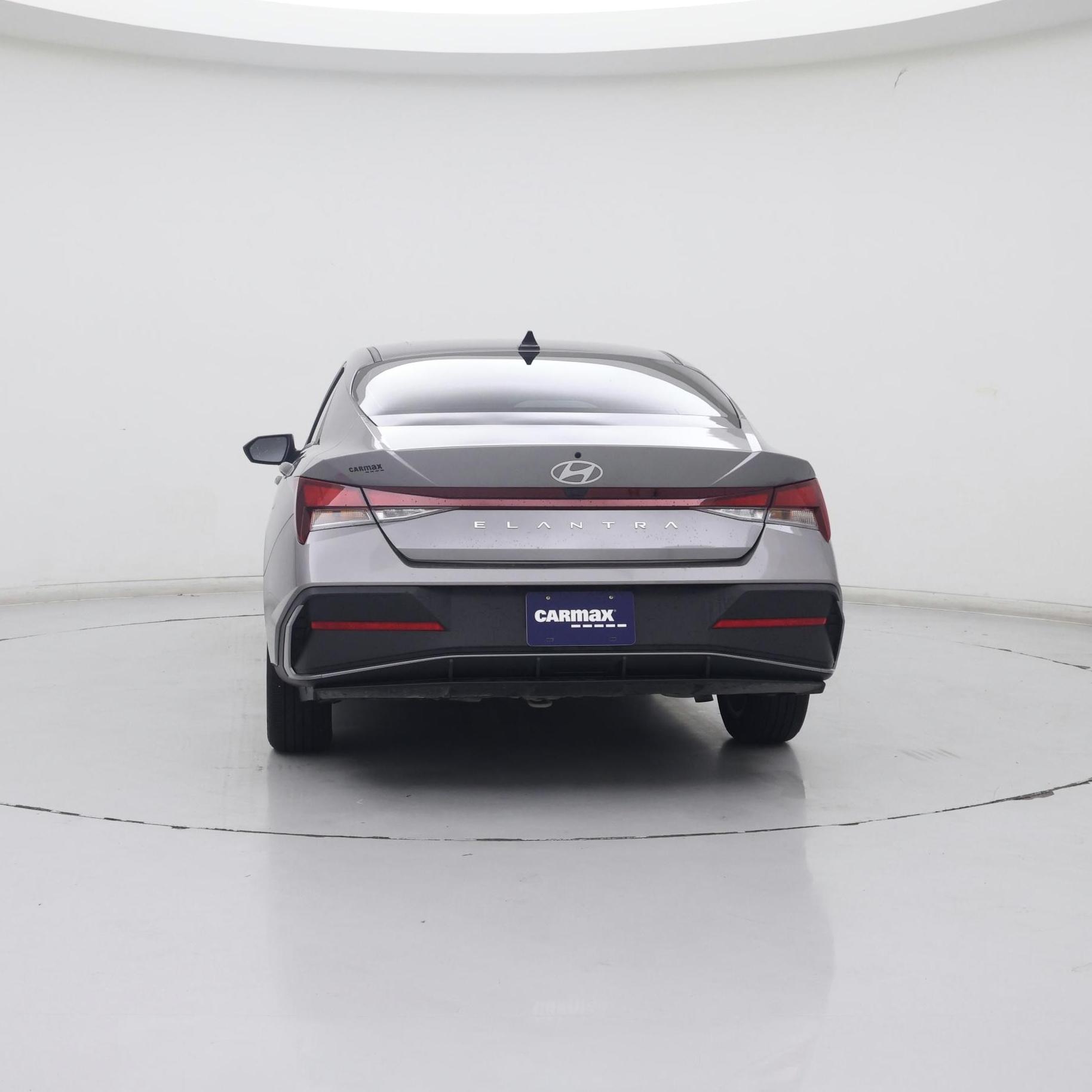 Thumbnail: 2024 Hyundai Elantra - 6
