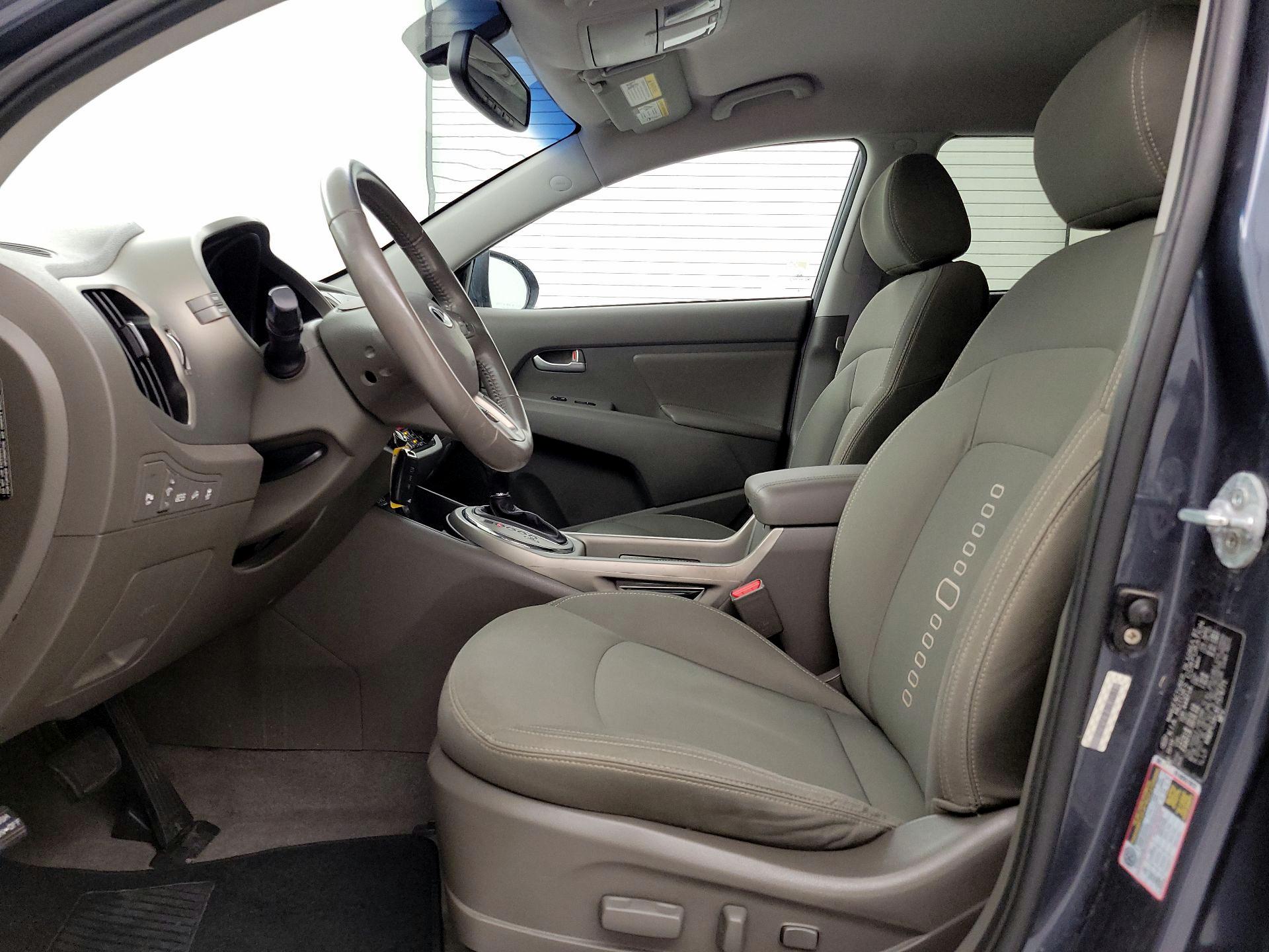 Thumbnail: 2014 Kia Sportage - 11