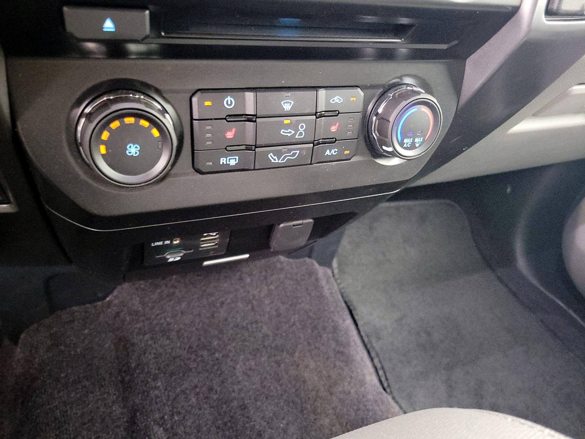 Thumbnail: 2015 Ford F-150 - 16