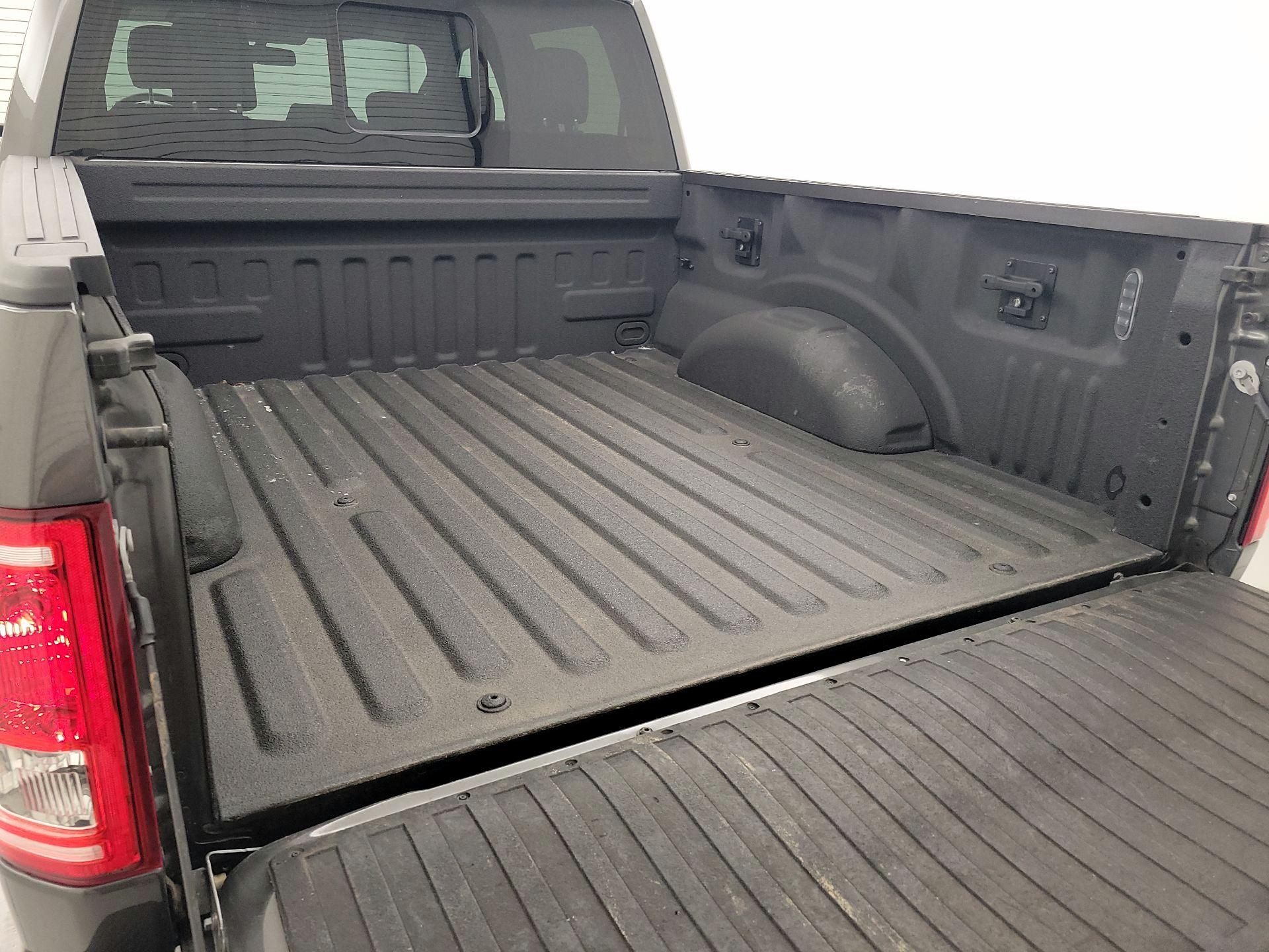 Thumbnail: 2015 Ford F-150 - 20