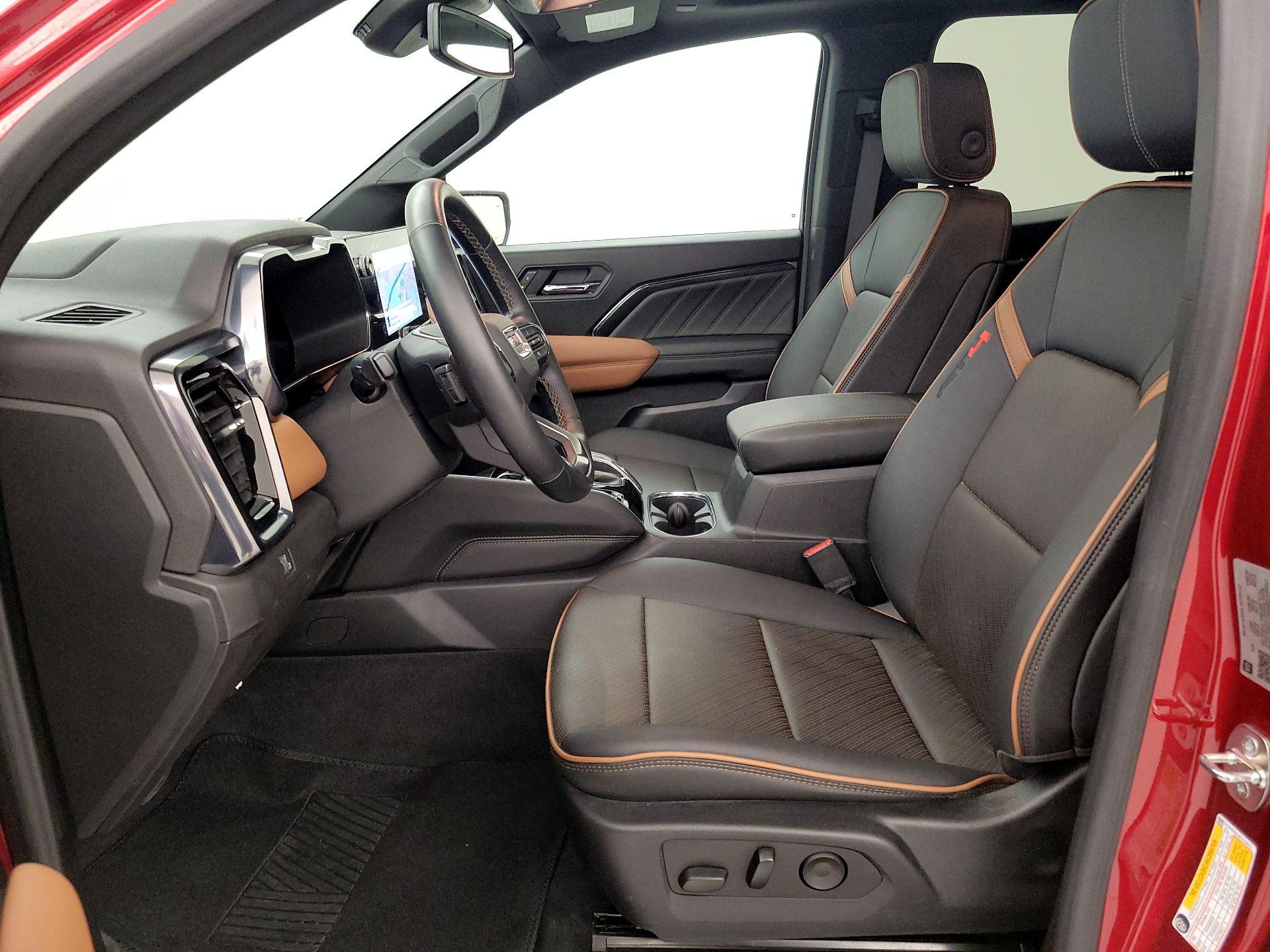 Thumbnail: 2023 GMC Canyon - 11