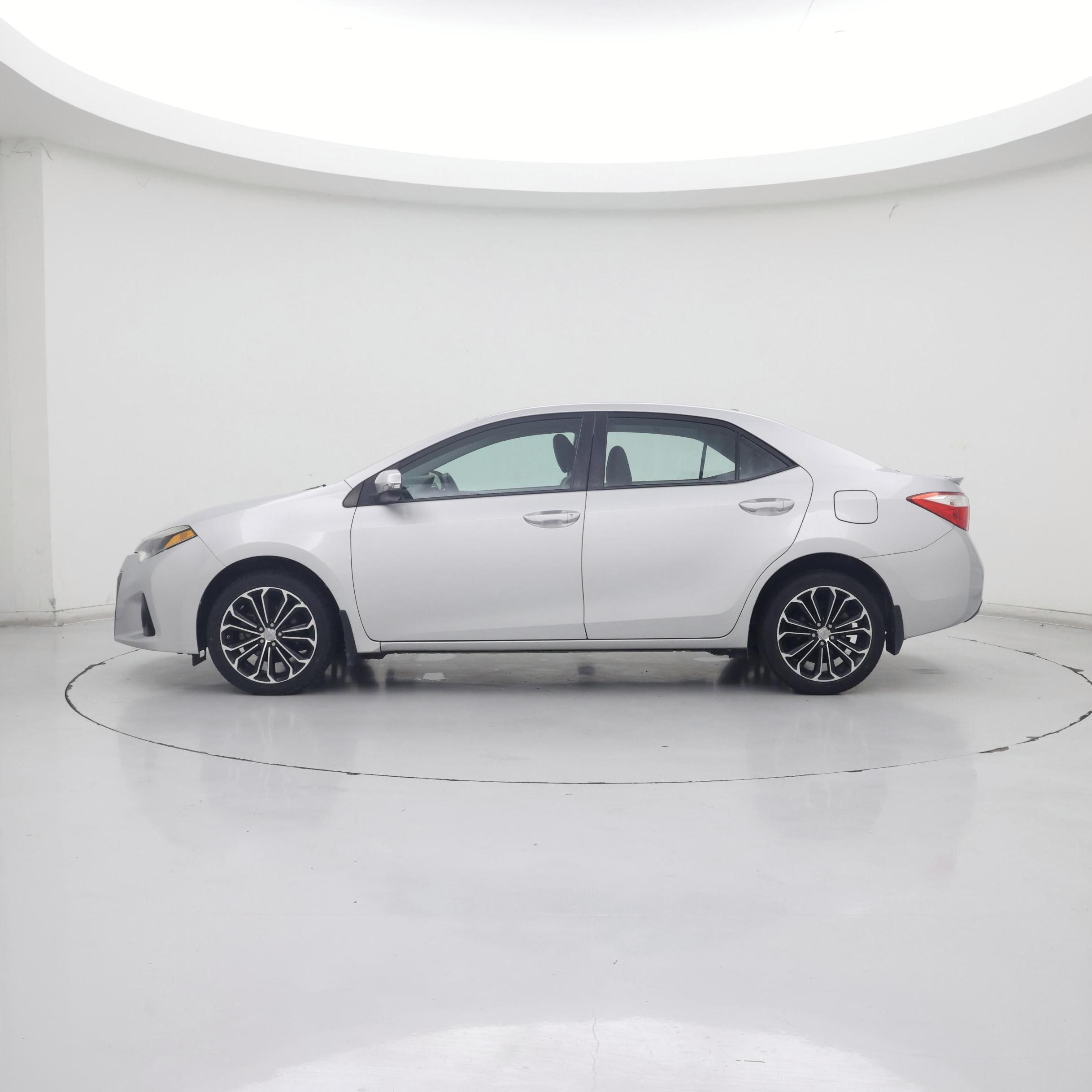 Thumbnail: 2016 Toyota Corolla - 3
