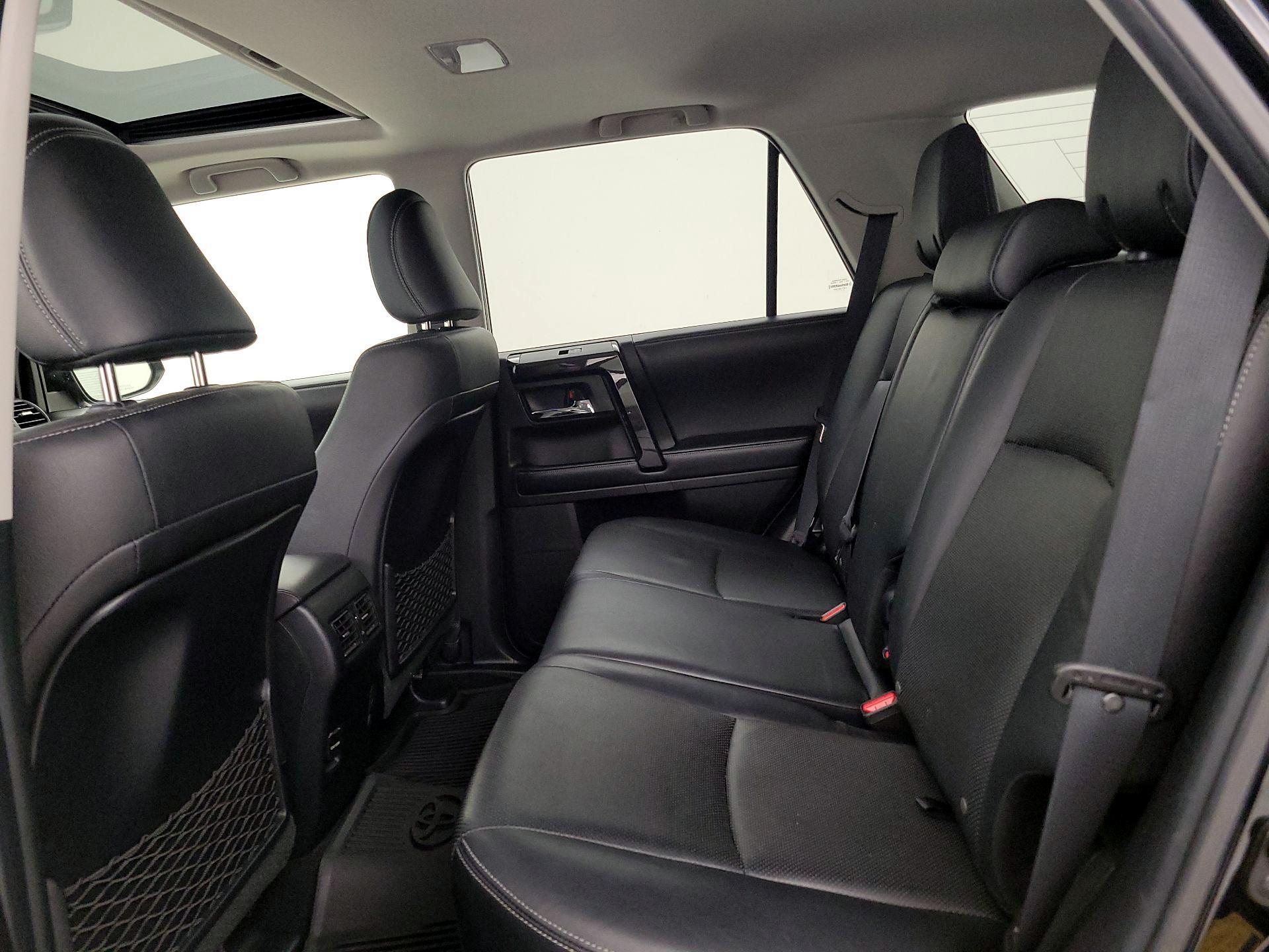 Thumbnail: 2019 Toyota 4Runner - 20