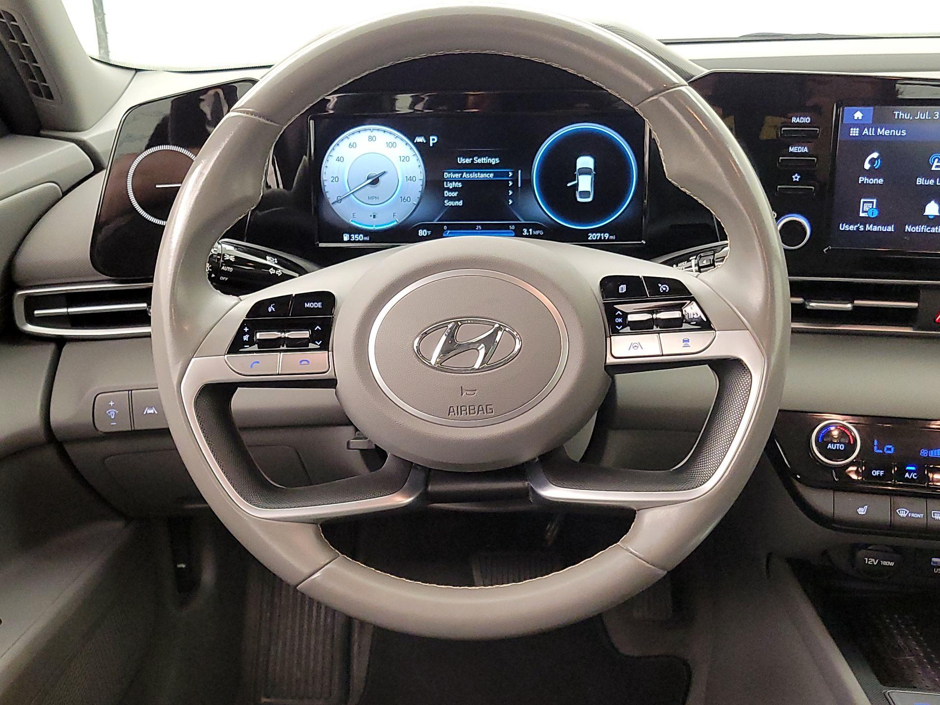 Thumbnail: 2021 Hyundai Elantra - 10