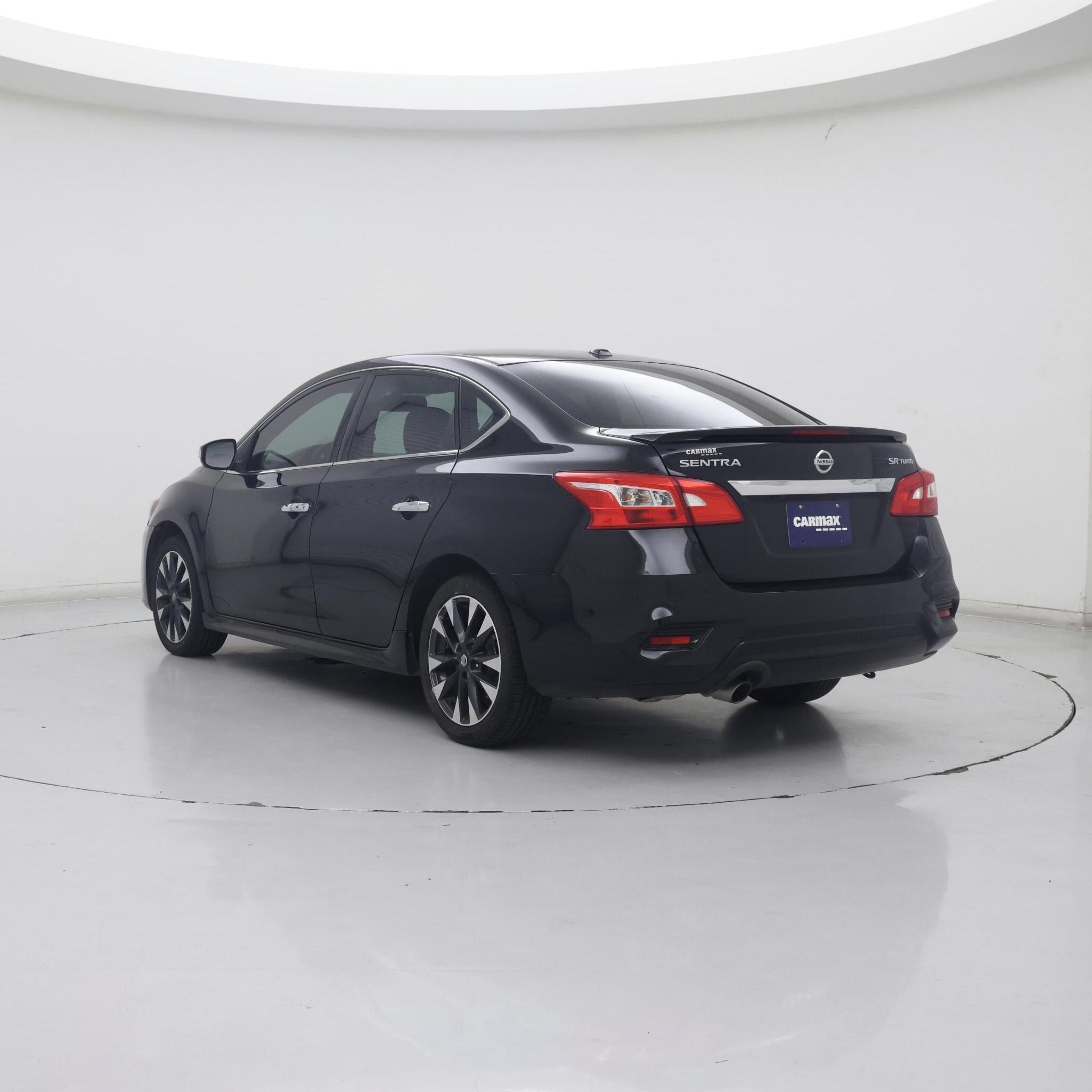 Thumbnail: 2017 Nissan Sentra - 2