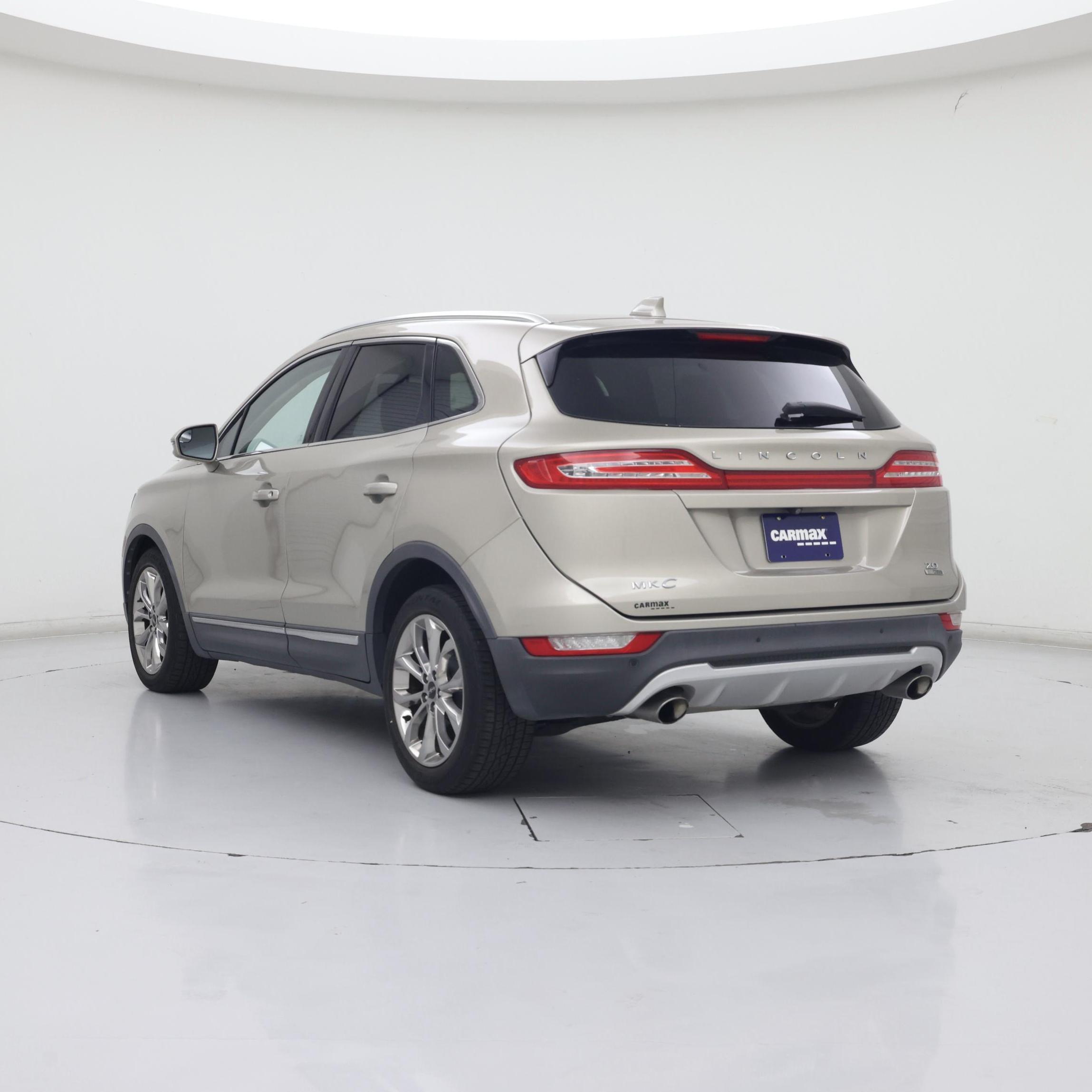 Thumbnail: 2015 Lincoln MKC - 2
