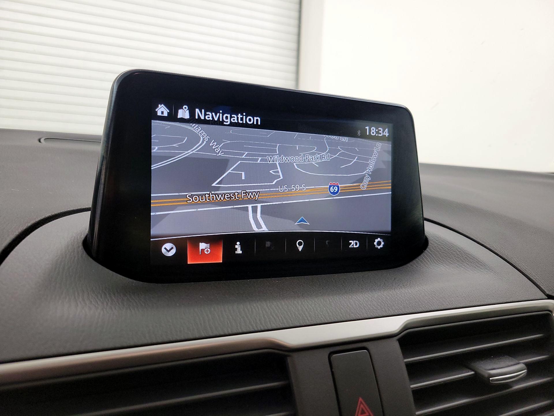 Thumbnail: 2018 Mazda Mazda3 - 14
