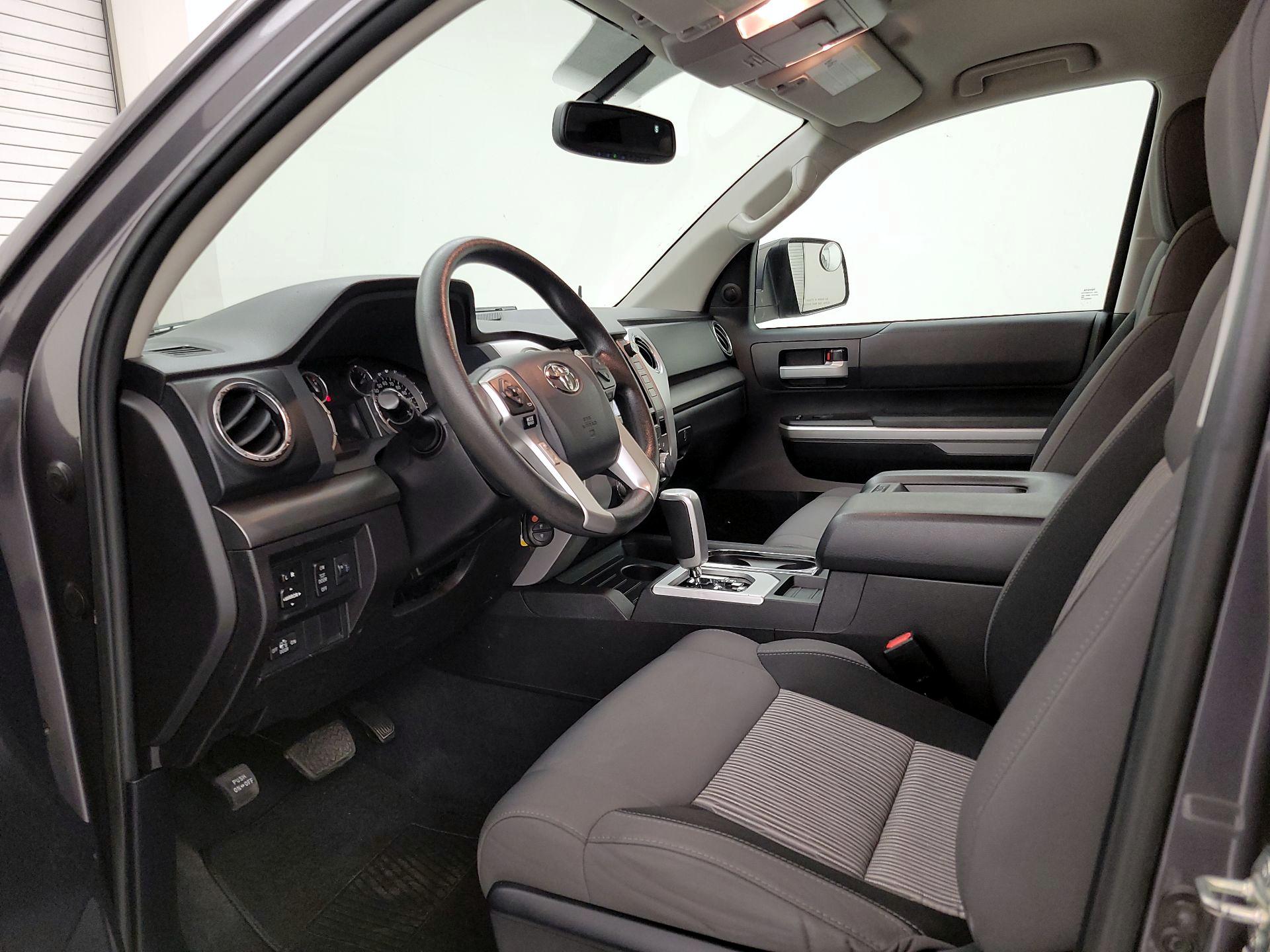 Thumbnail: 2015 Toyota Tundra - 11