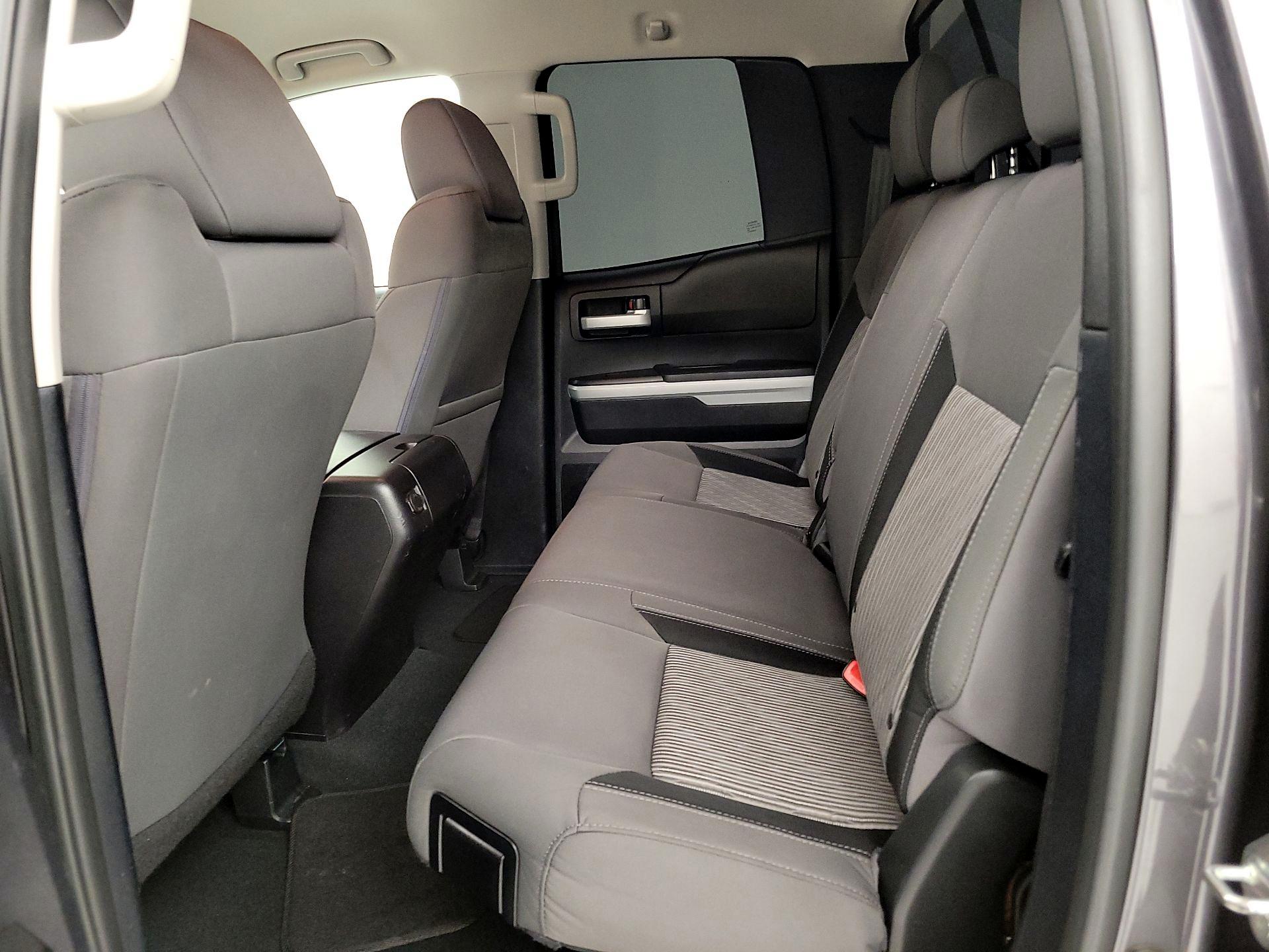 Thumbnail: 2015 Toyota Tundra - 19