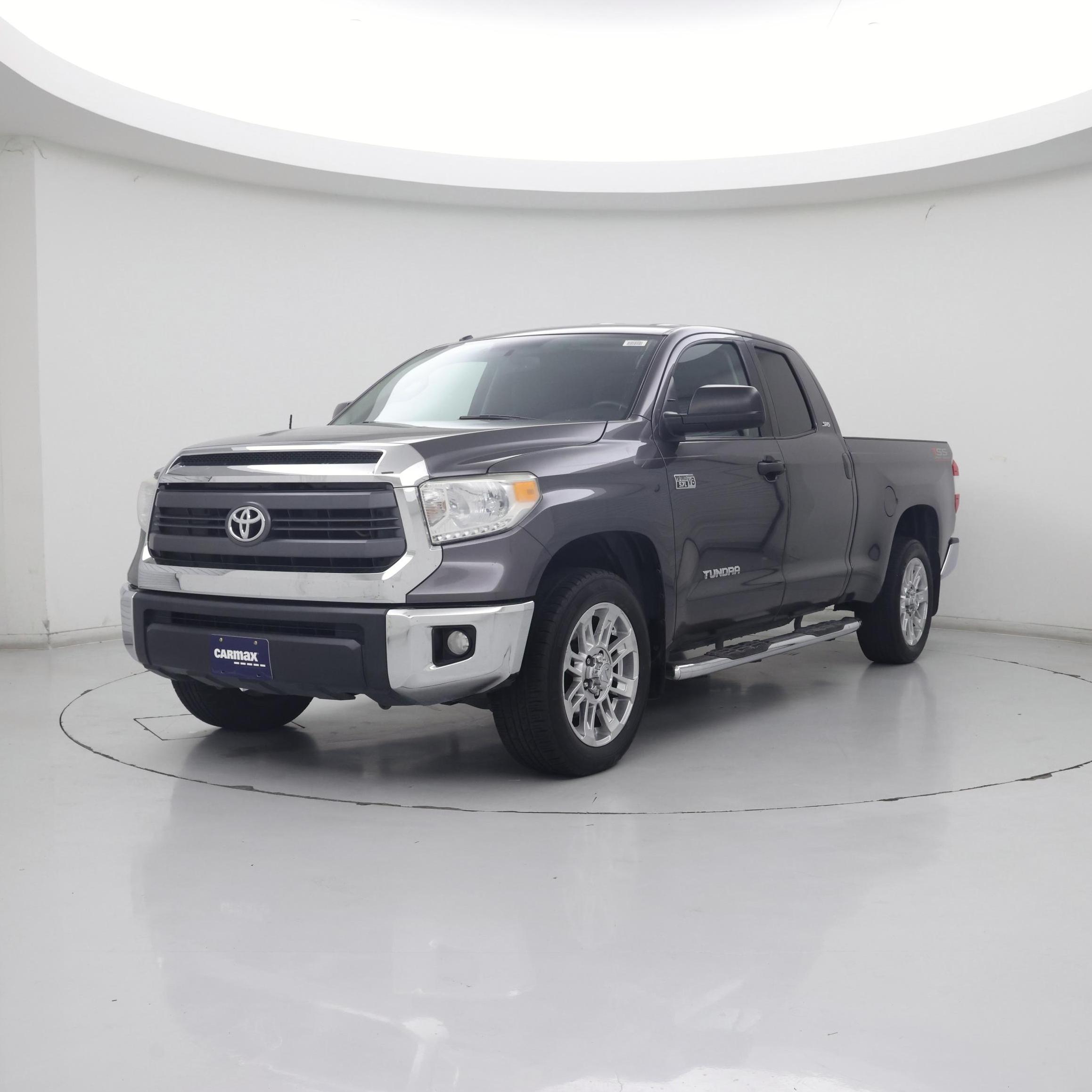 Thumbnail: 2015 Toyota Tundra - 4